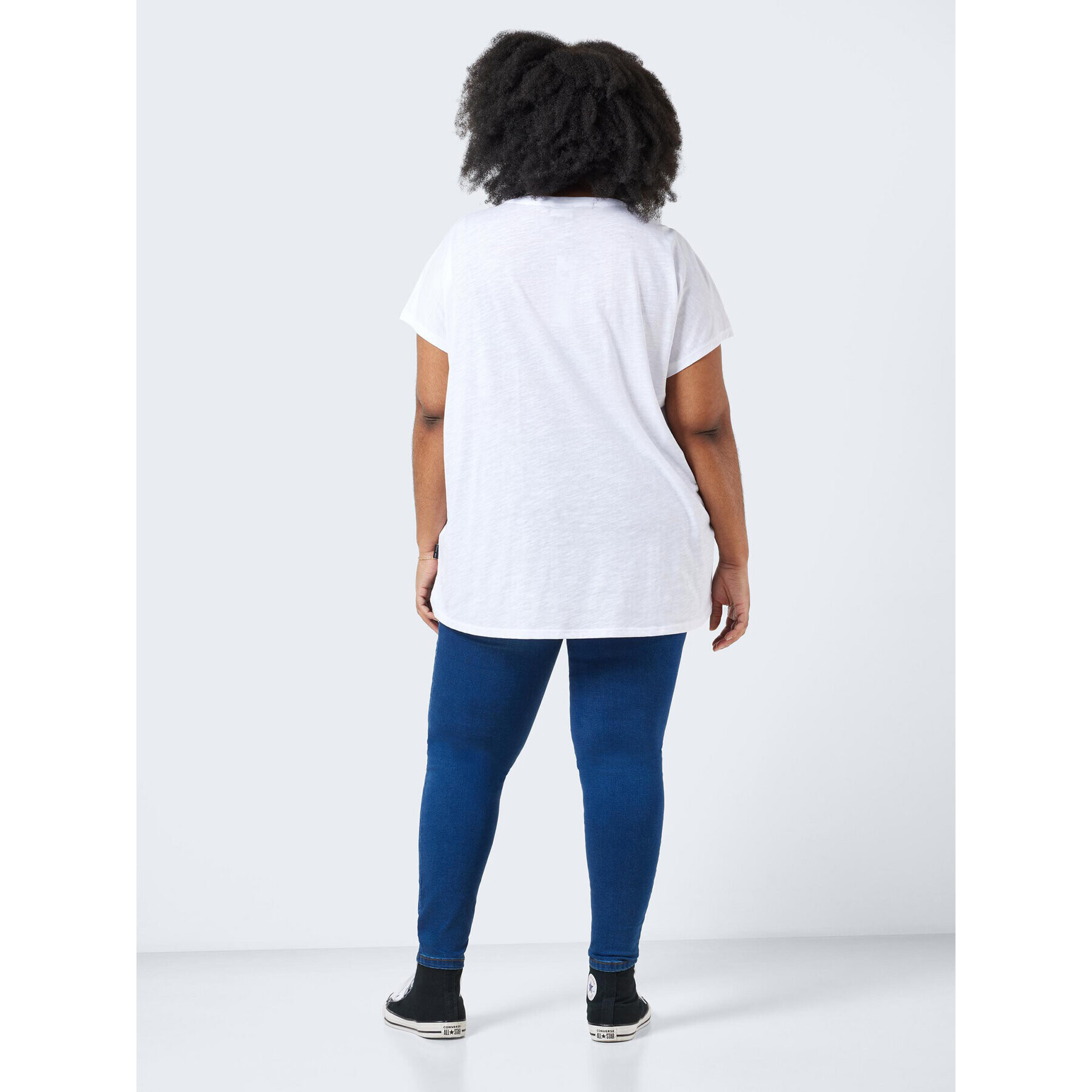 Noisy May T-Shirt Mathilde 27016688 Bílá Loose Fit - Pepit.cz