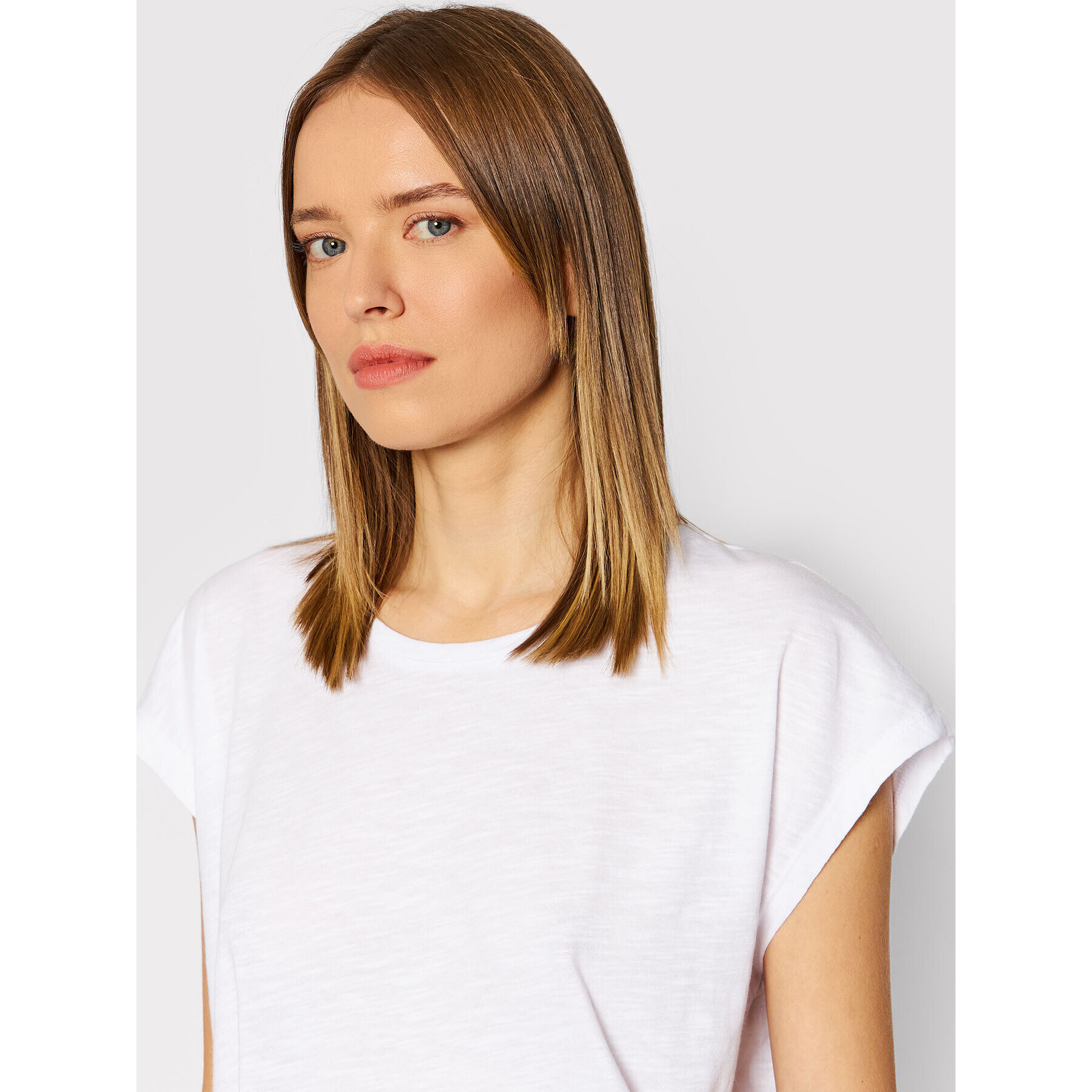 Noisy May T-Shirt Mathilde 27002573 Bílá Oversize - Pepit.cz