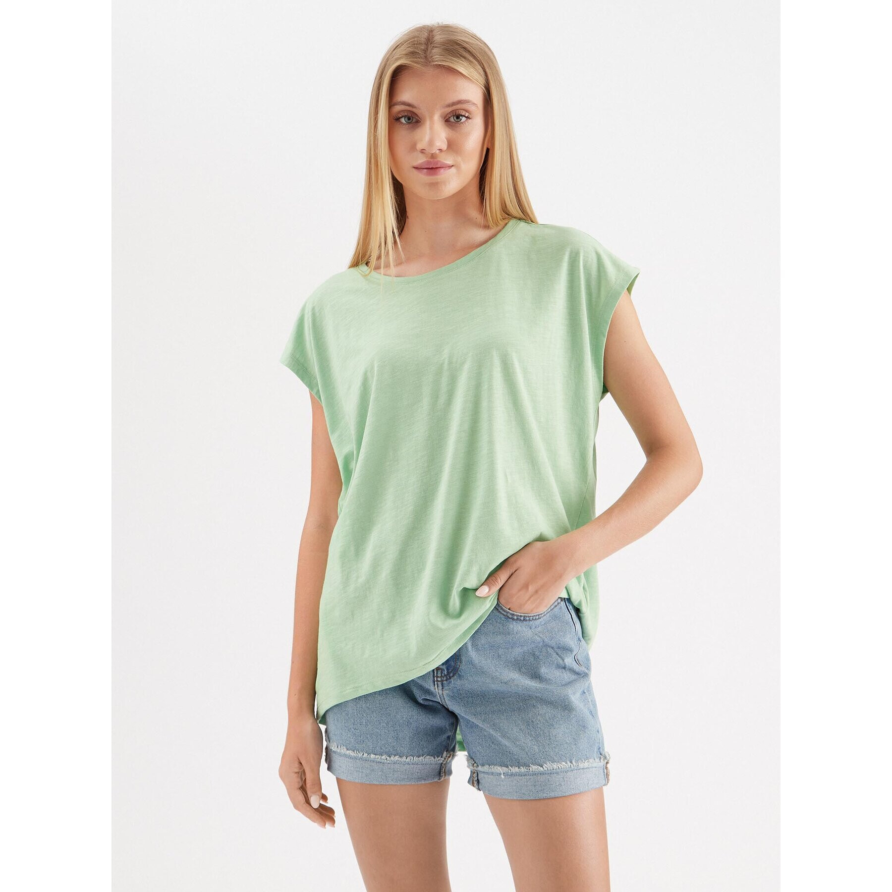 Noisy May T-Shirt Mathilde 27002573 Zelená Oversize - Pepit.cz