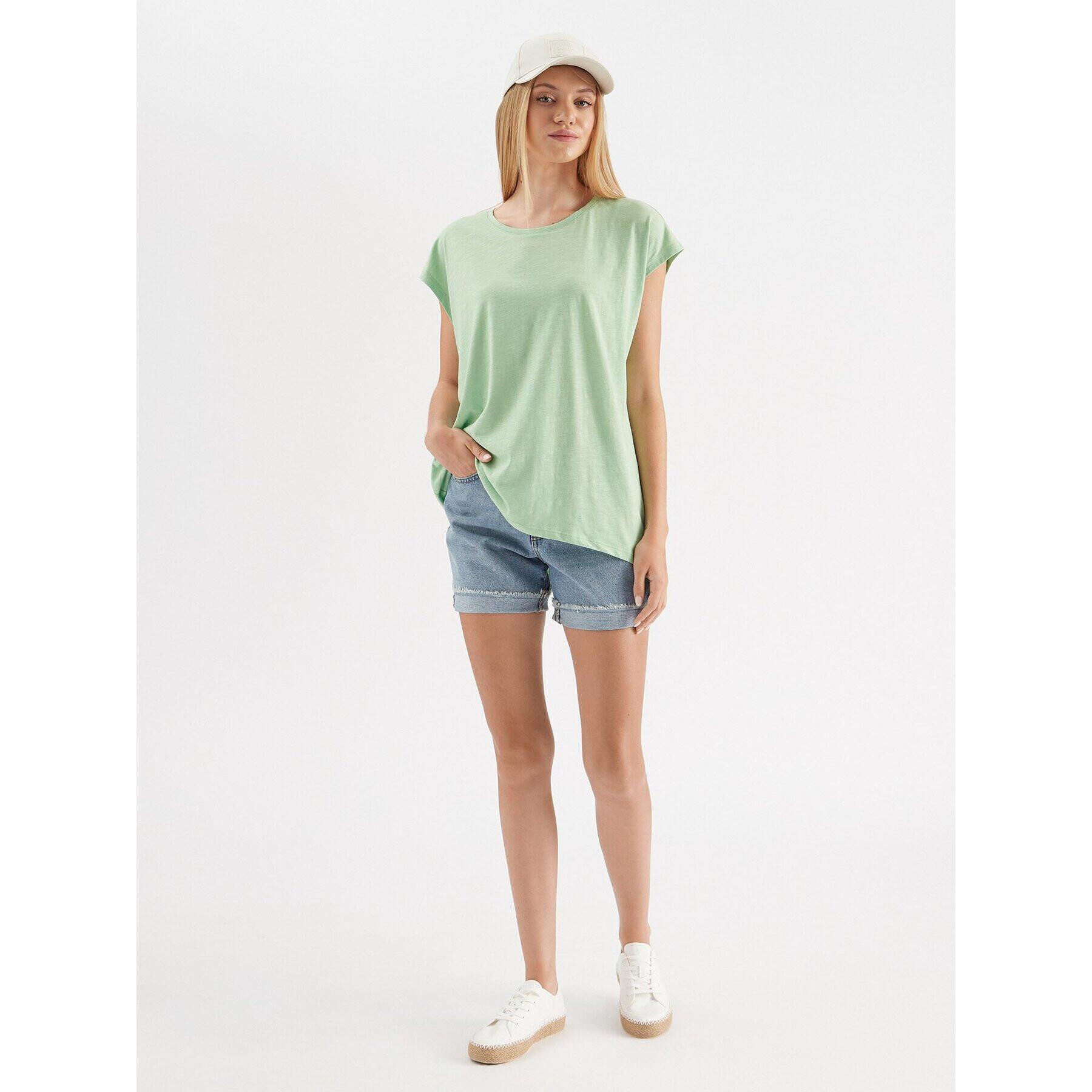 Noisy May T-Shirt Mathilde 27002573 Zelená Oversize - Pepit.cz