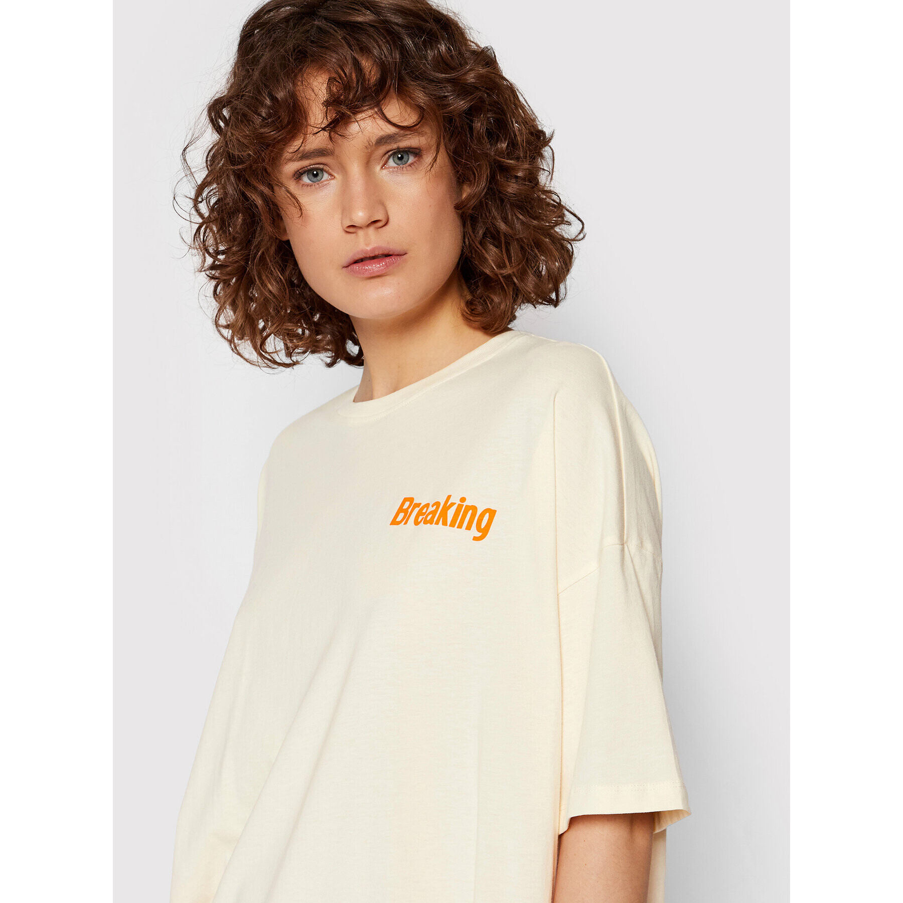 Noisy May T-Shirt Tessie 27020437 Béžová Oversize - Pepit.cz