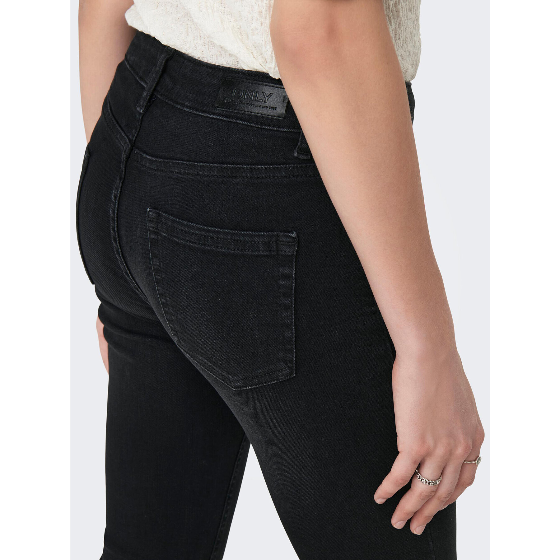 ONLY Jeansy 15286686 Černá Flared Fit - Pepit.cz