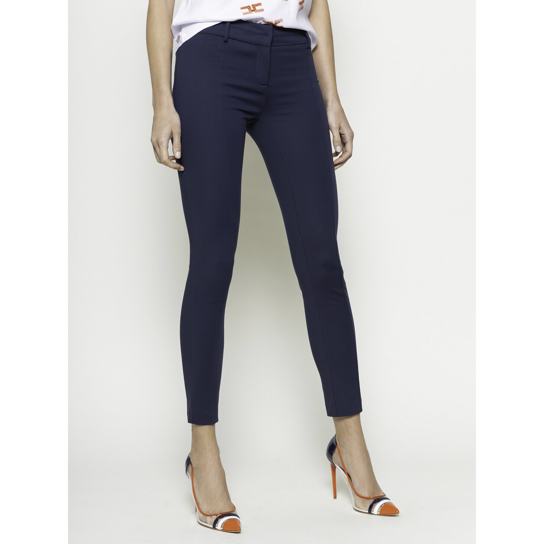 Patrizia Pepe Kalhoty z materiálu CP0368/AQ39-C789 Tmavomodrá Slim Fit - Pepit.cz