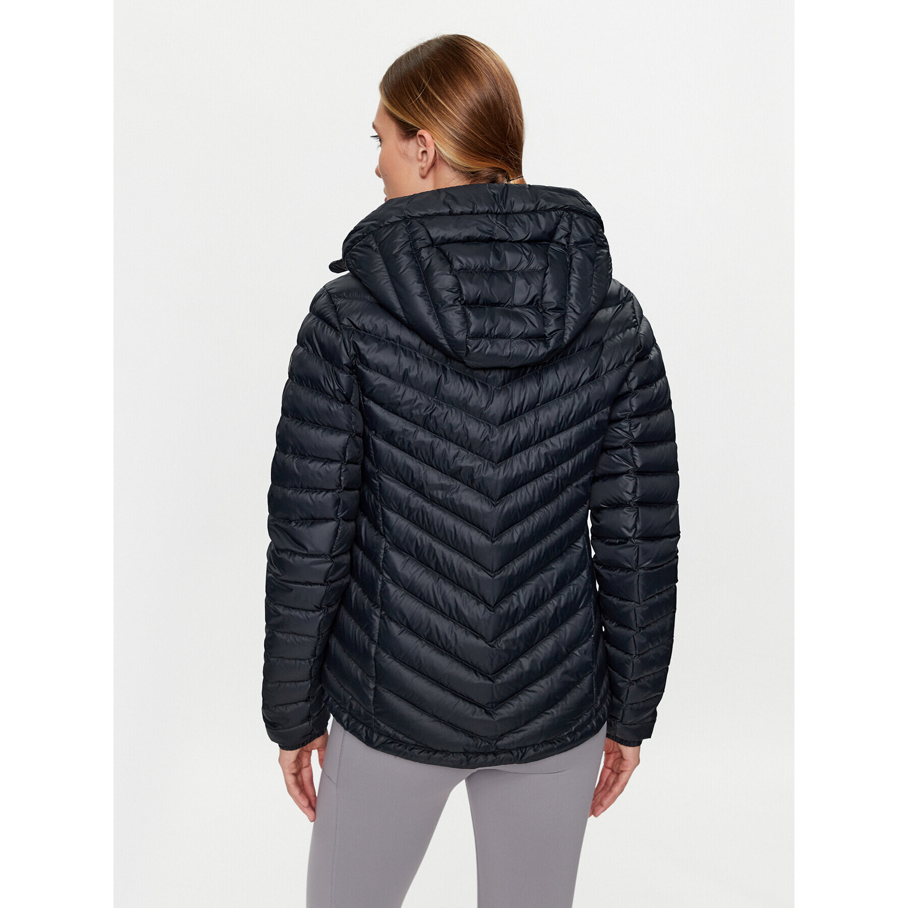 Peak Performance Vatovaná bunda Frost G77893080 Černá Regular Fit - Pepit.cz