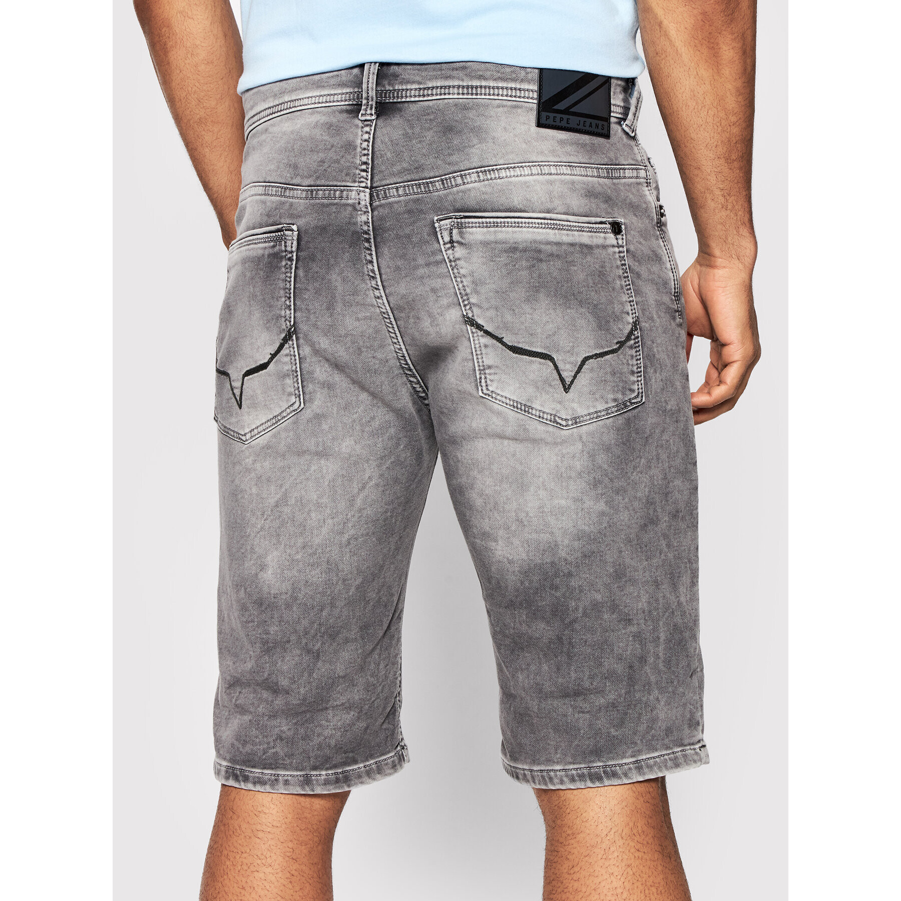 Pepe Jeans Džínové šortky GYMDIGO Jack PM800918 Šedá Regular Fit - Pepit.cz