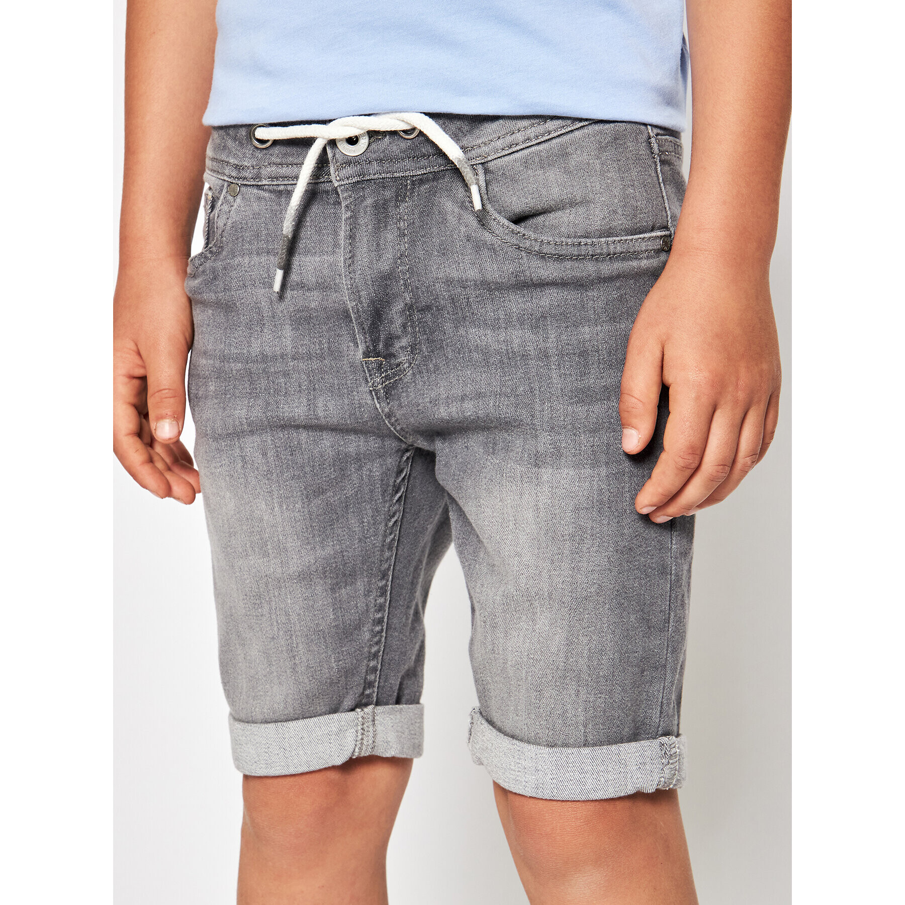 Pepe Jeans Džínové šortky GYMDIGO Joe PB800646 Šedá Regular Fit - Pepit.cz