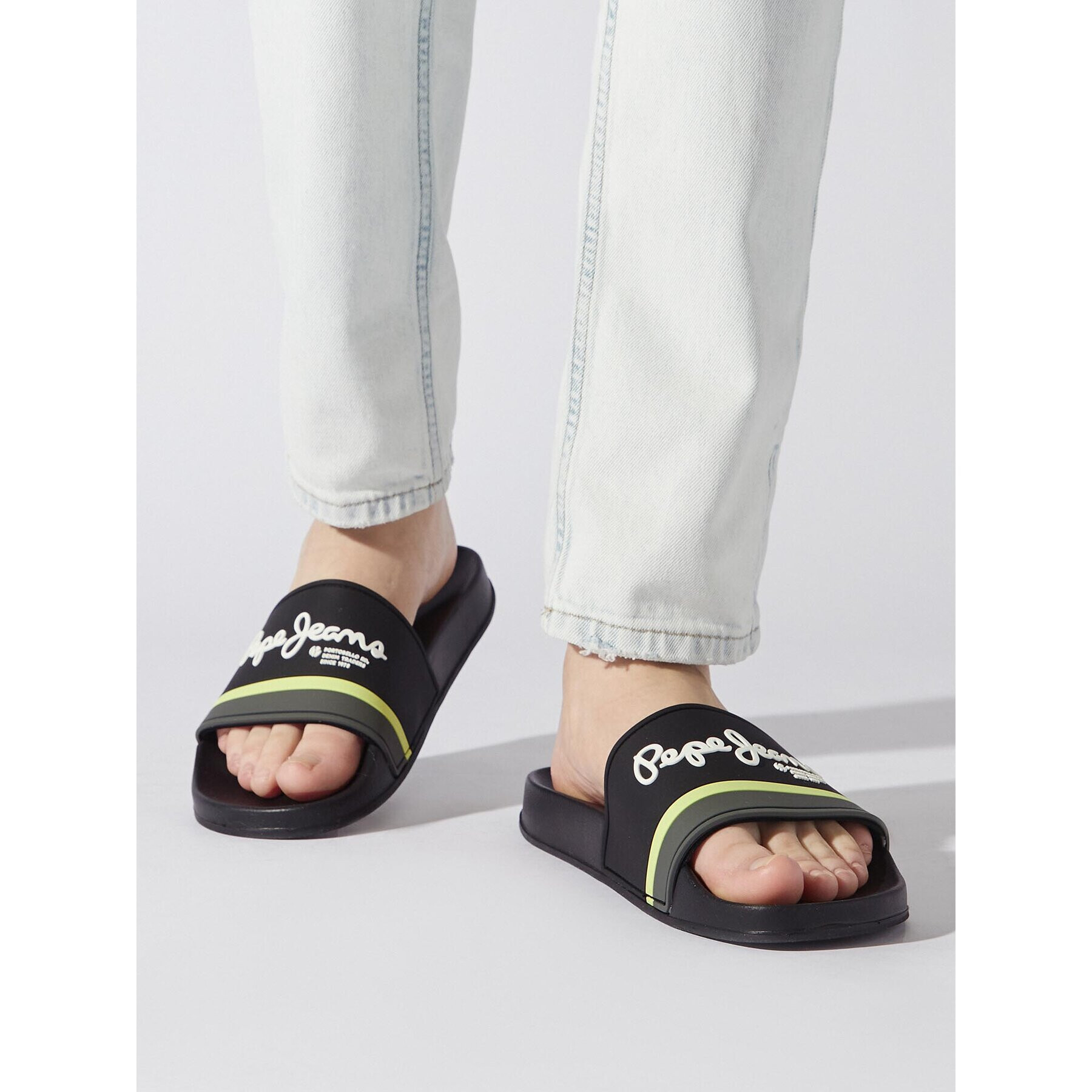 Pepe Jeans Nazouváky Slider Portobello PMS70123 Černá - Pepit.cz