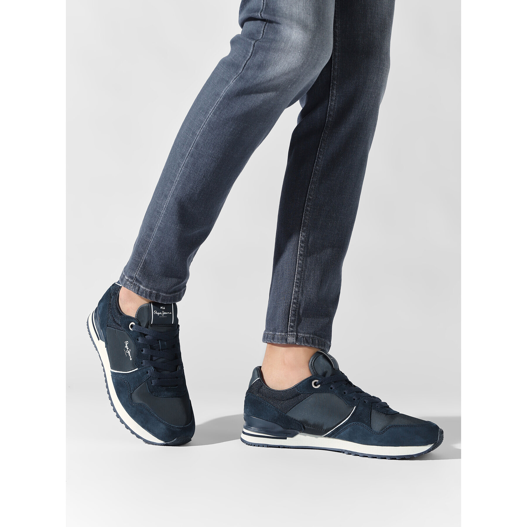 Pepe Jeans Sneakersy London City PMS30874 Tmavomodrá - Pepit.cz