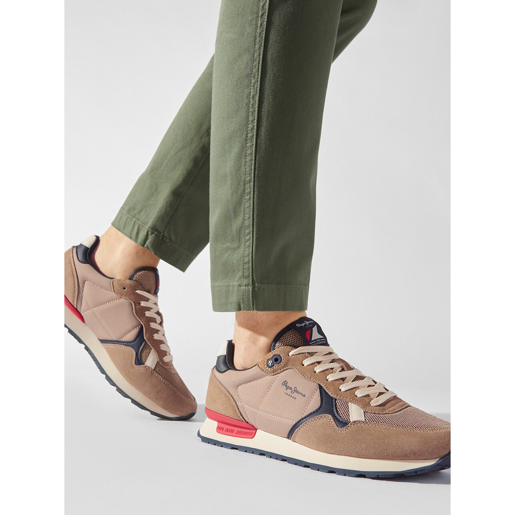 Pepe Jeans Sneakersy PMS30983 Hnědá - Pepit.cz