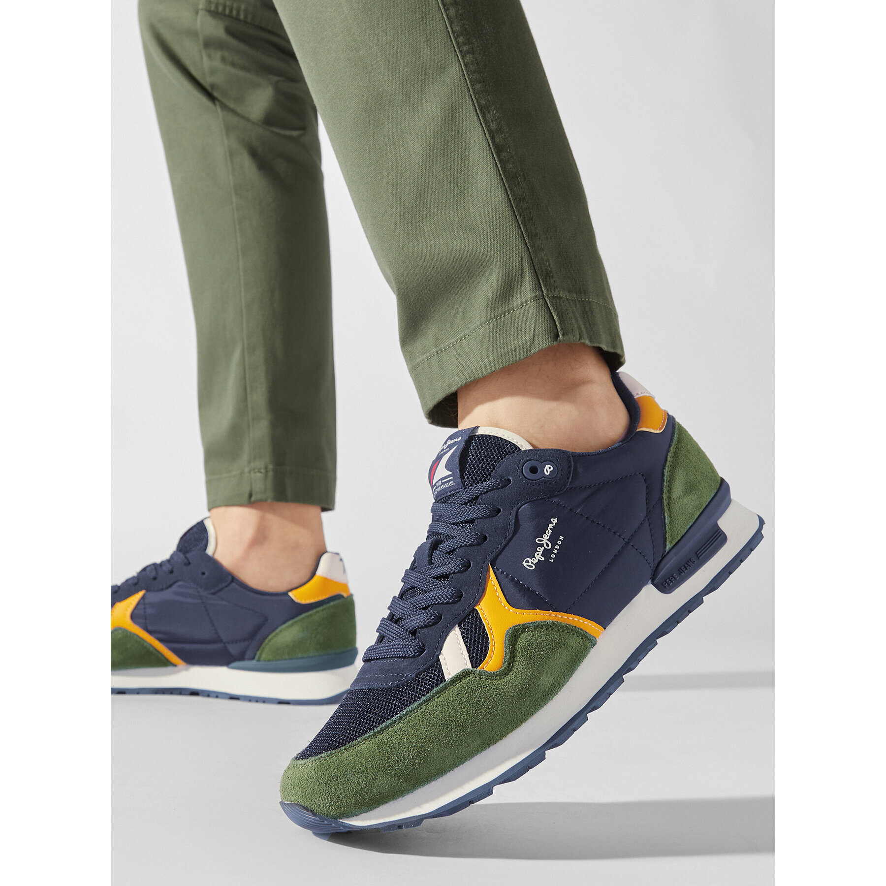 Pepe Jeans Sneakersy PMS30983 Tmavomodrá - Pepit.cz