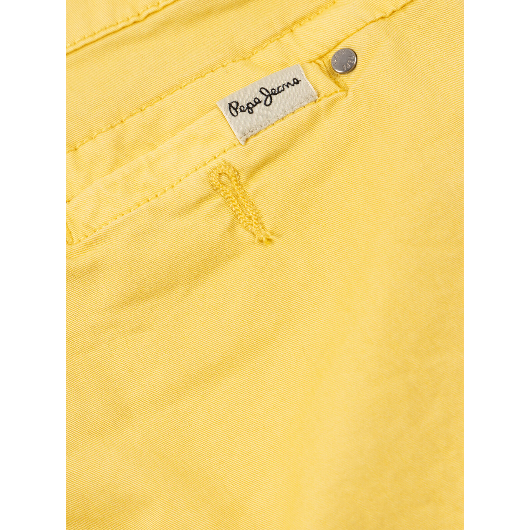 Pepe Jeans Šortky z materiálu Blueburn PB800295 Žlutá Regular Fit - Pepit.cz