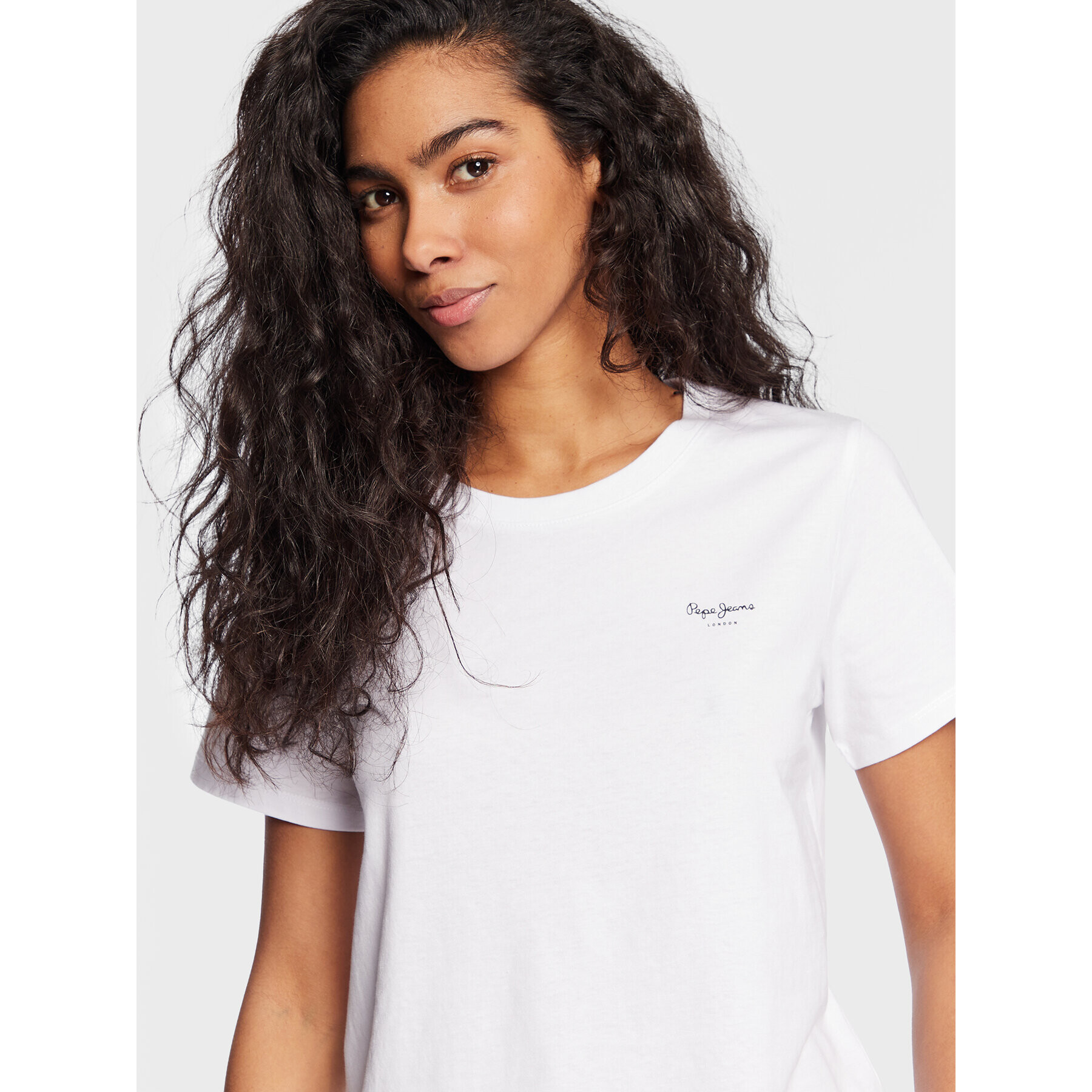 Pepe Jeans T-Shirt Wendy Chest PL505481 Bílá Regular Fit - Pepit.cz