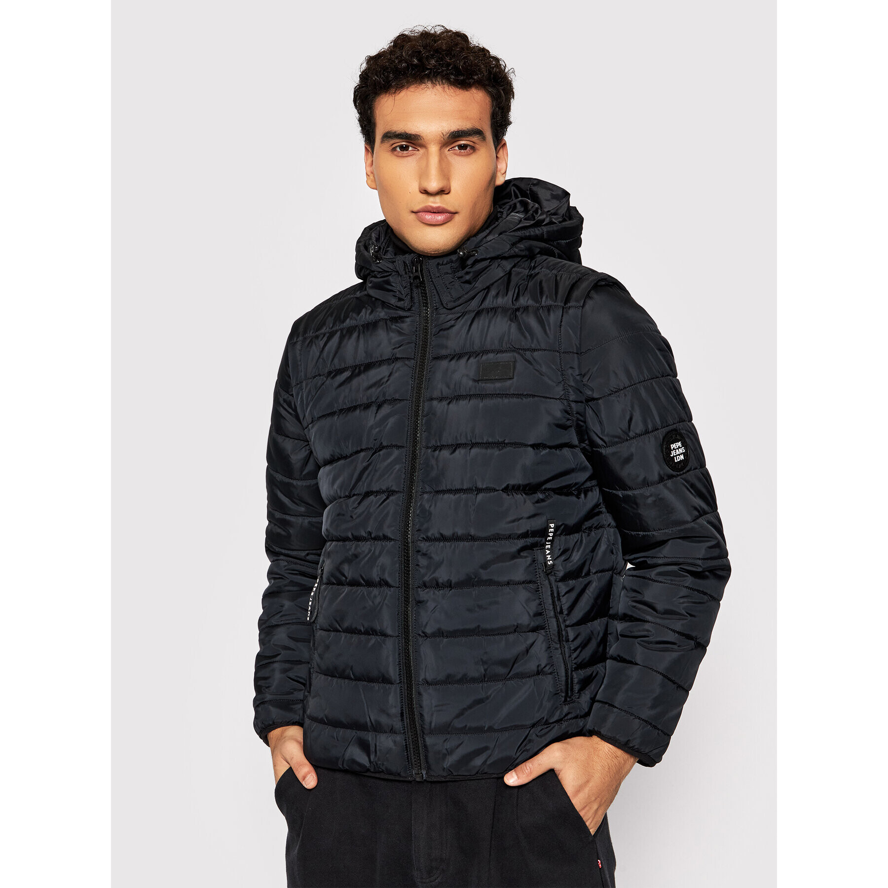 Pepe Jeans Vatovaná bunda Hiram PM402452 Černá Regular Fit - Pepit.cz