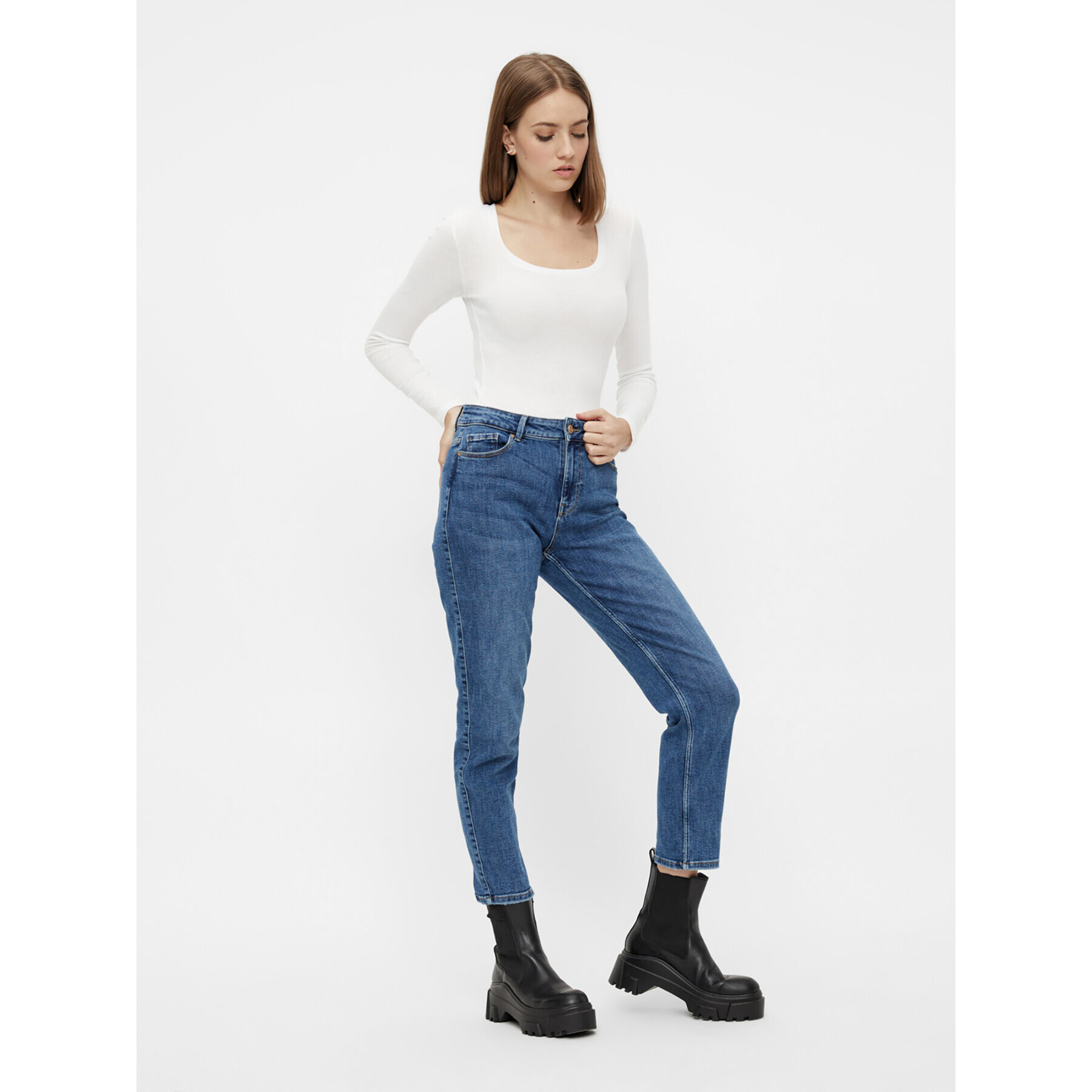 Pieces Halenka Pippi 17110548 Bílá Slim Fit - Pepit.cz