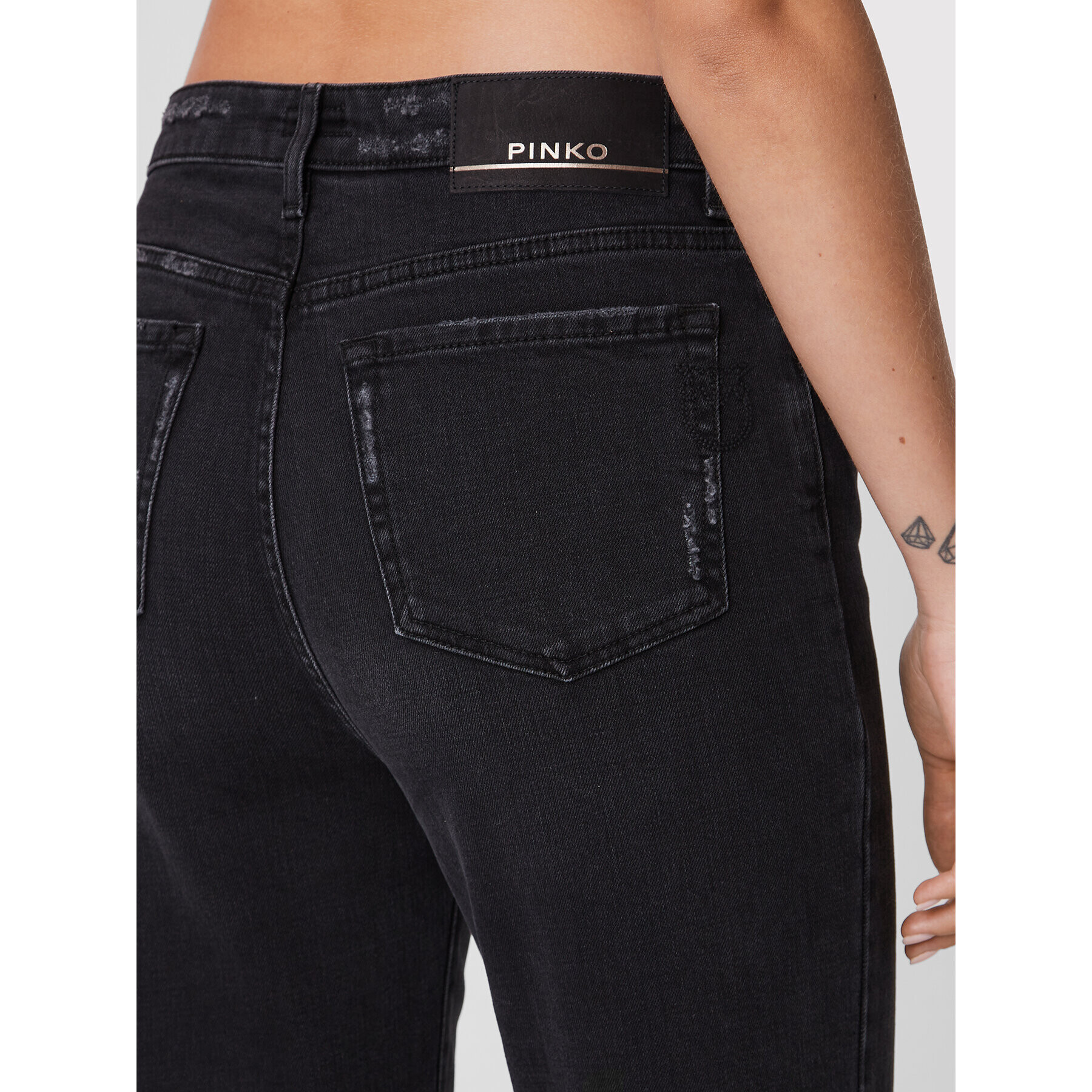 Pinko Jeansy Sveva 1J1129 A09G Černá Straight Fit - Pepit.cz