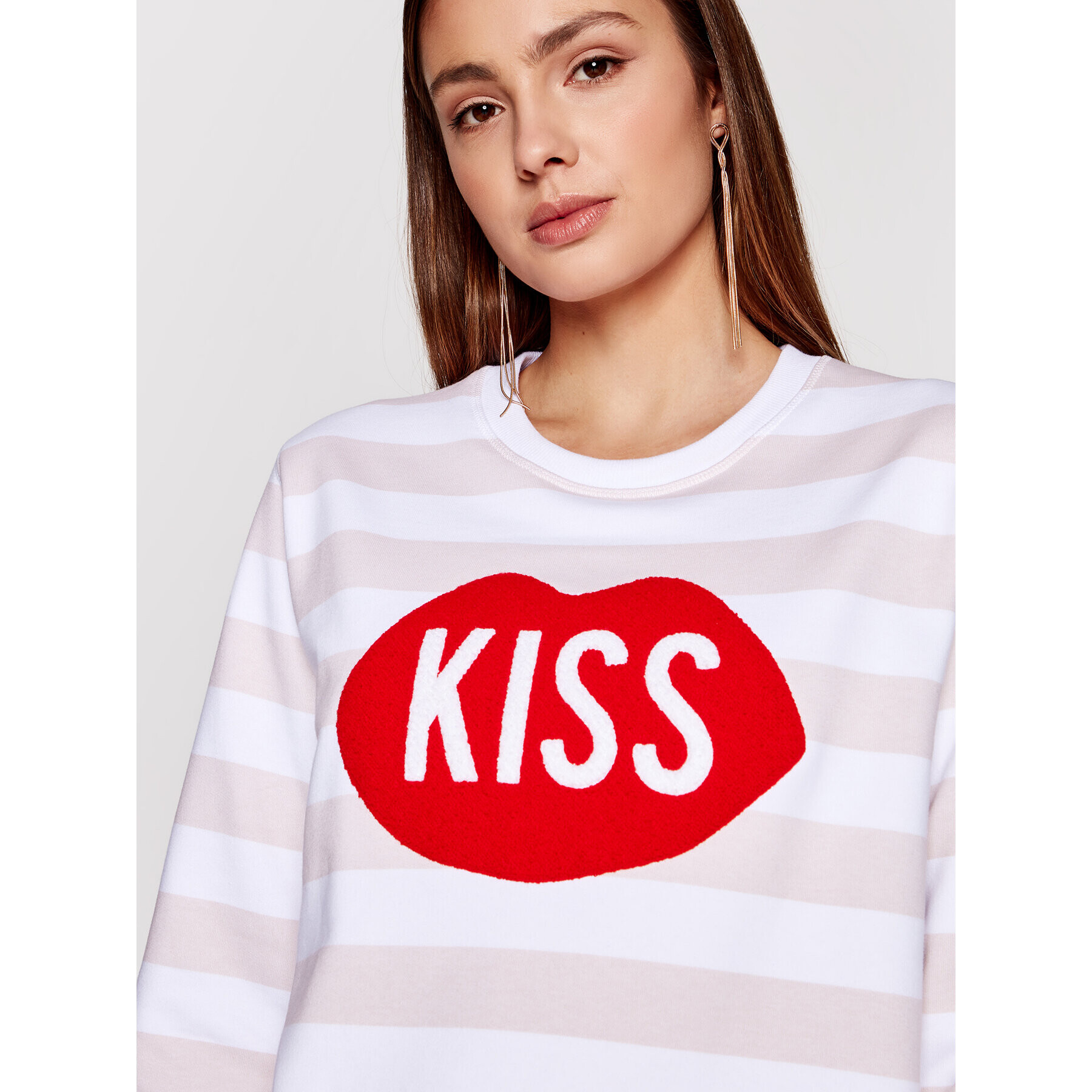 PLNY LALA Mikina Kiss PL-BL-RG-00053 Hnědá Regular Fit - Pepit.cz