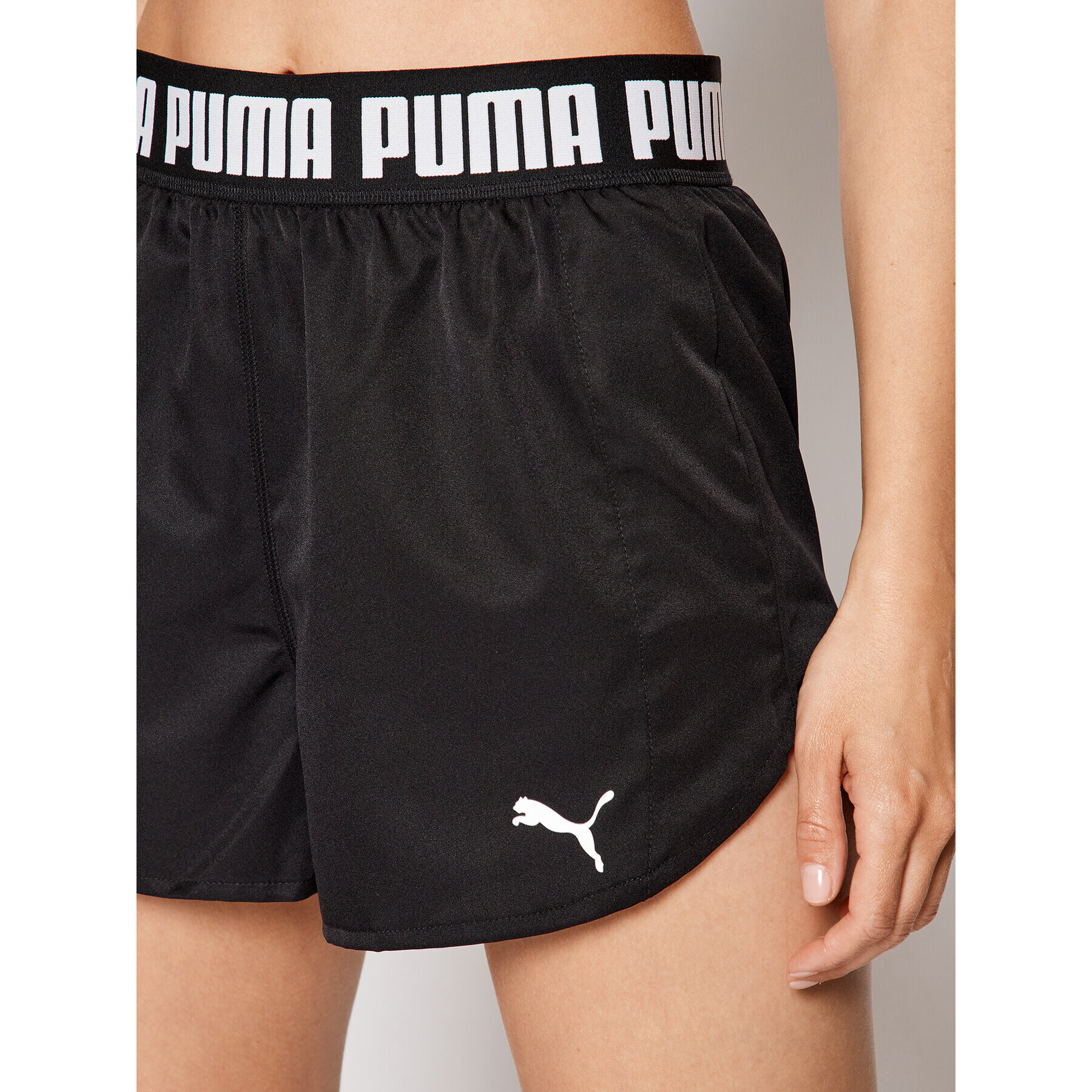 Puma Sportovní kraťasy Strong 3 521806 Černá Regular Fit - Pepit.cz