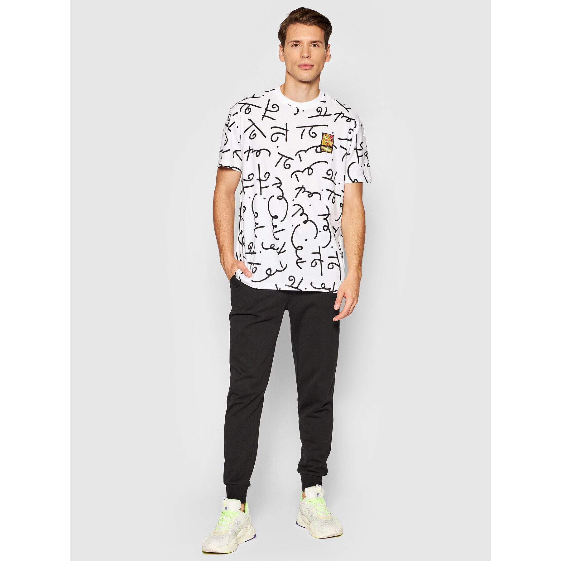 Puma T-Shirt BRITTO Aop 532235 Bílá Relaxed Fit - Pepit.cz