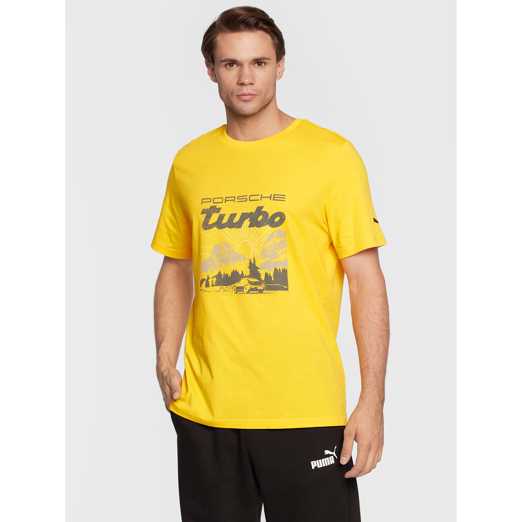 Puma T-Shirt Pl Graphic 534832 Žlutá Regular Fit - Pepit.cz