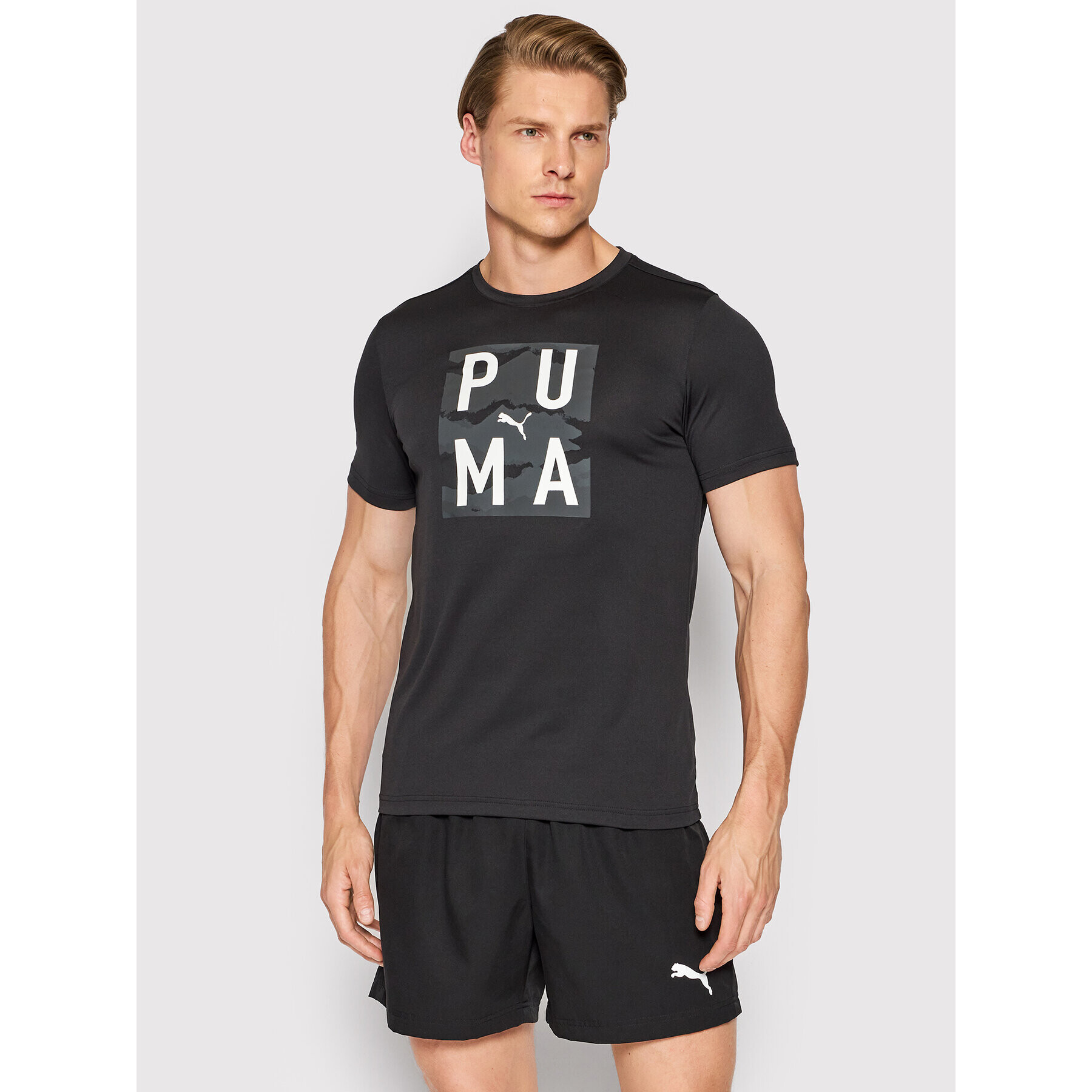 Puma T-Shirt Train Graphic 521542 Černá Regular Fit - Pepit.cz