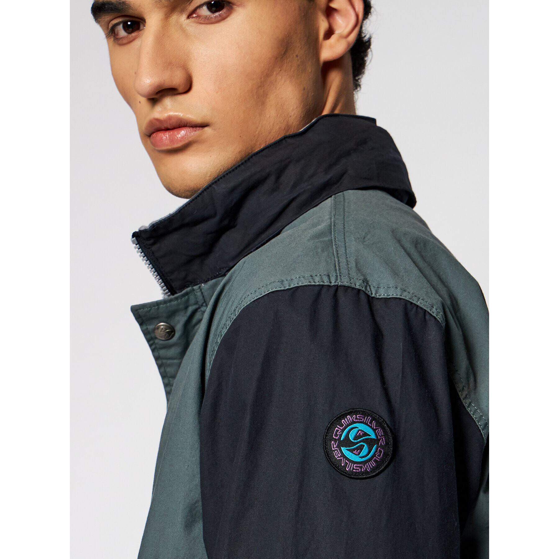 Quiksilver Bunda anorak Jump Up EQYJK03657 Zelená Regular Fit - Pepit.cz