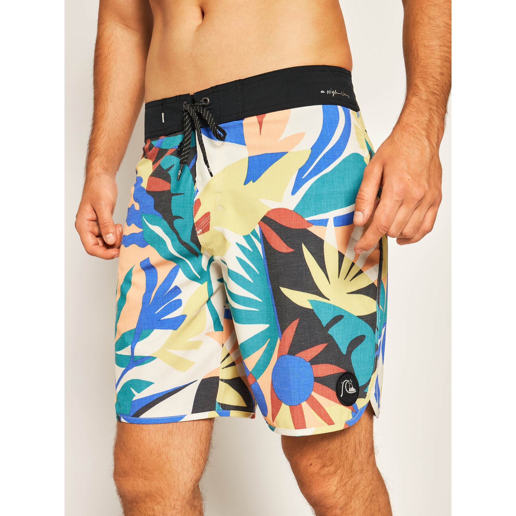 Quiksilver Plavecké šortky Highline Tropical Flow 19 EQYBS04311 Barevná Regular Fit - Pepit.cz