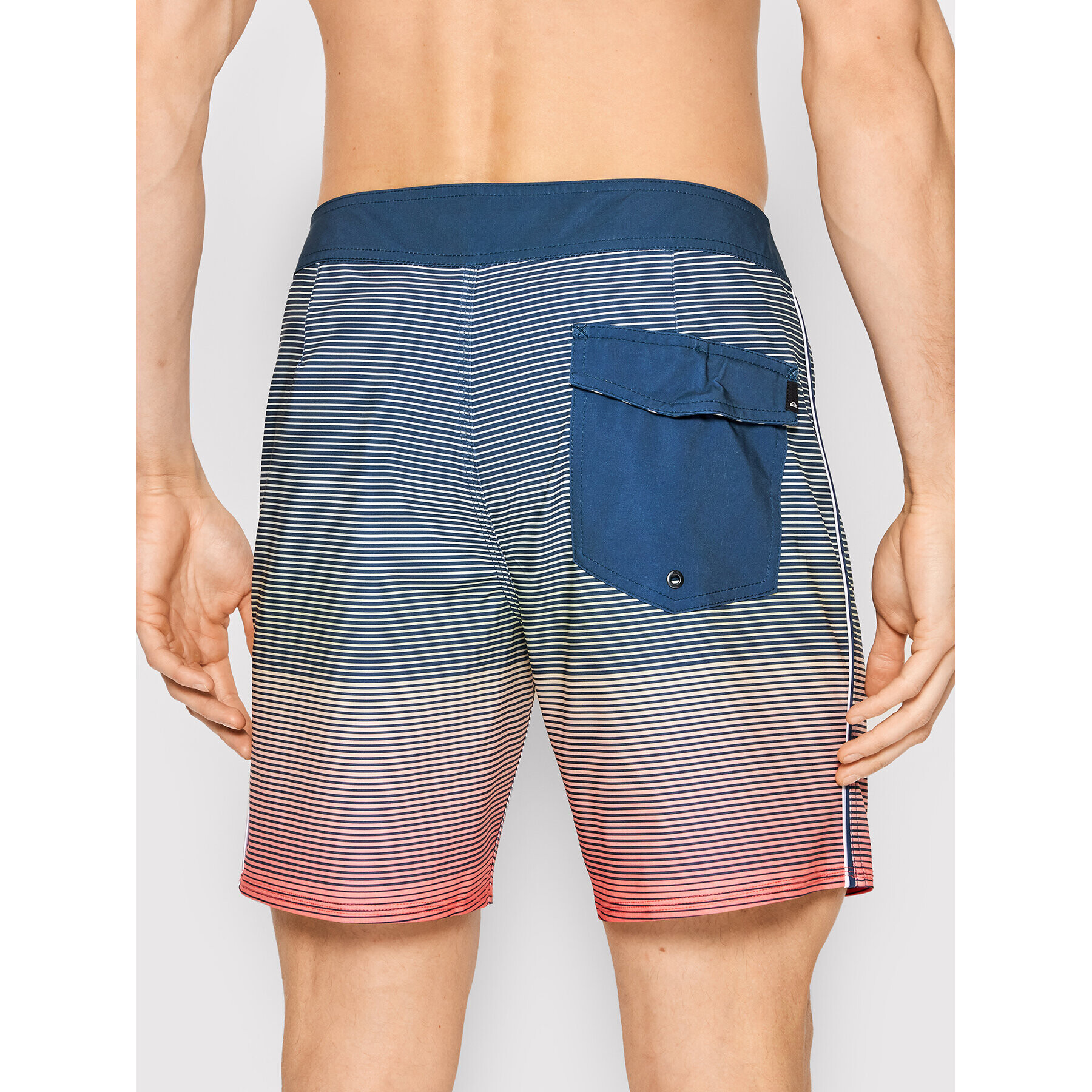 Quiksilver Plavecké šortky Surfsilk Massive 17" EQYBS04660 Tmavomodrá Regular Fit - Pepit.cz