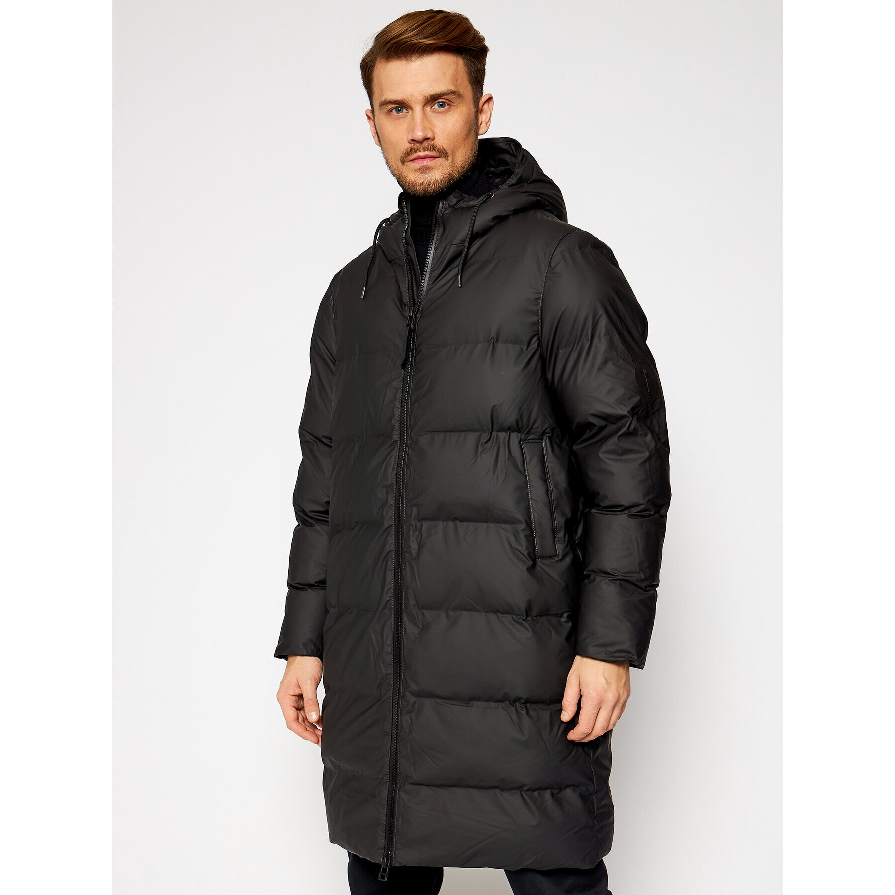 Rains Vatovaná bunda Unisex 1507 Černá Regular Fit - Pepit.cz