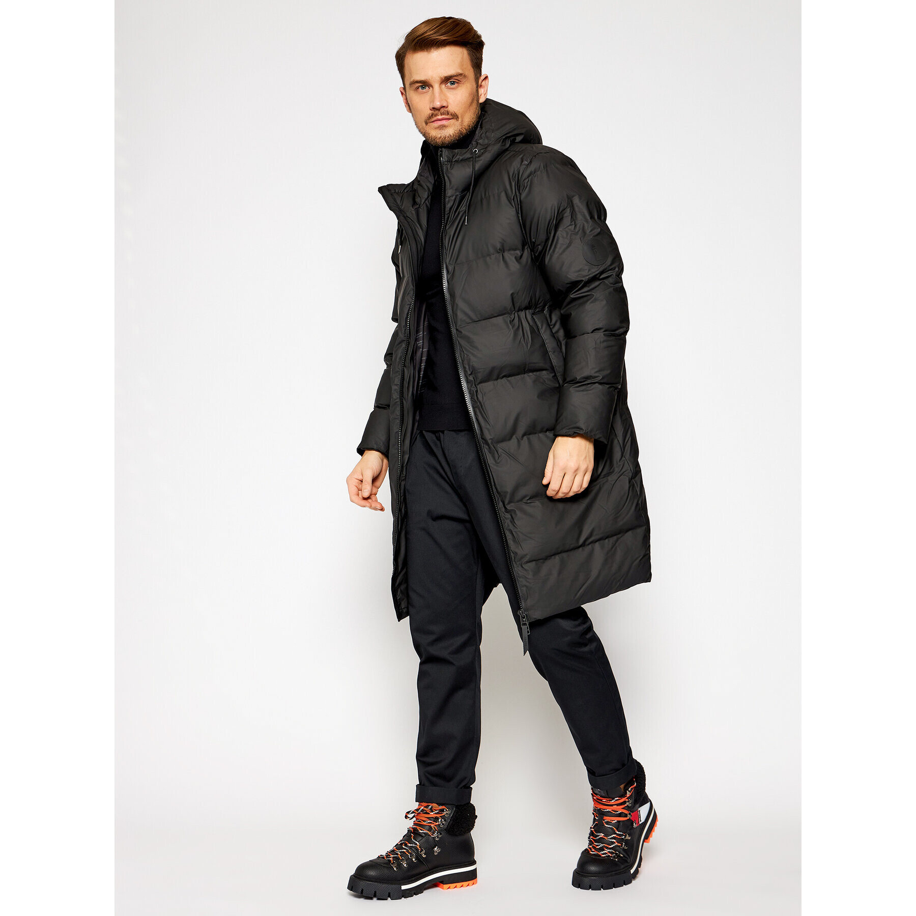 Rains Vatovaná bunda Unisex 1507 Černá Regular Fit - Pepit.cz