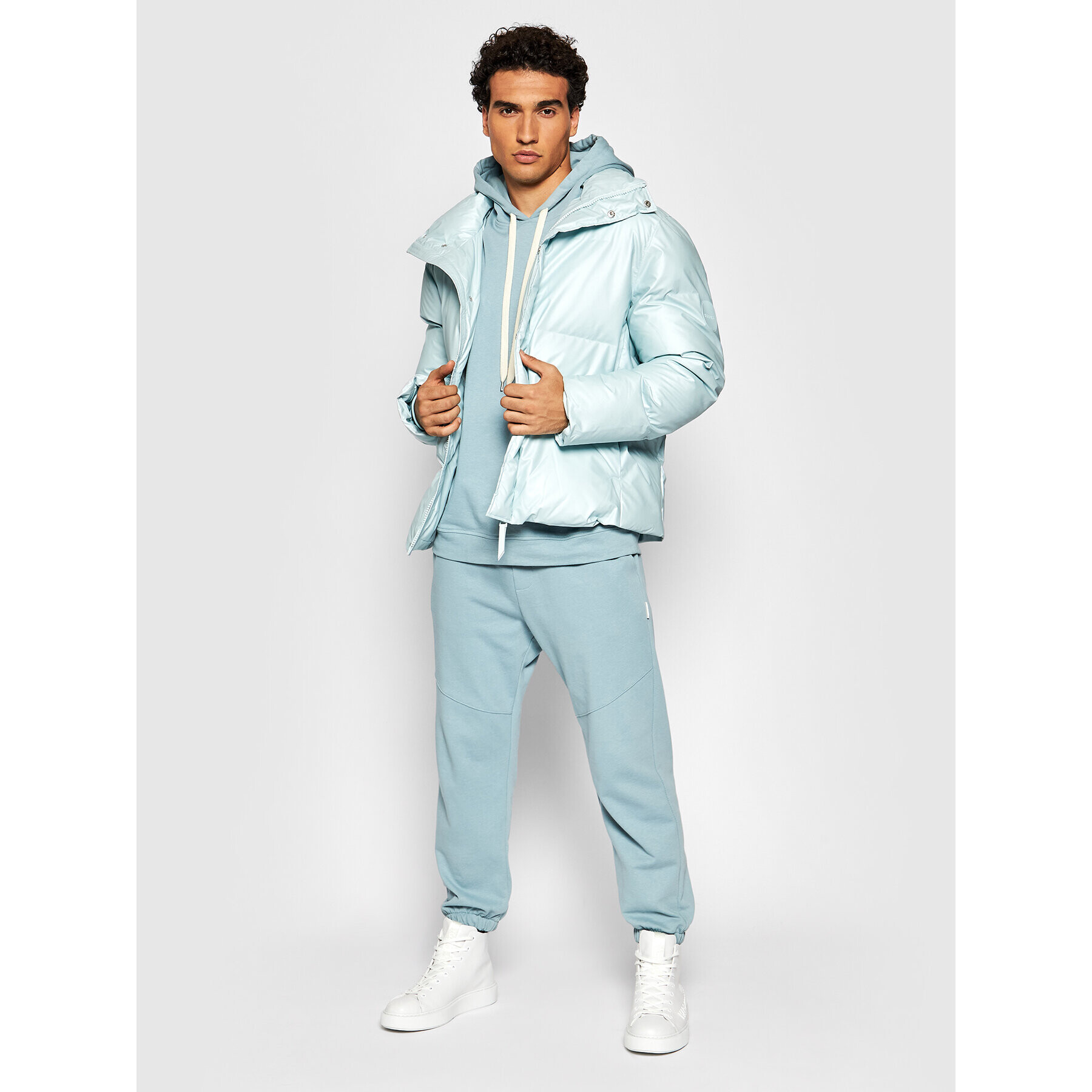 Rains Vatovaná bunda Unisex 1522 Modrá Boxy Fit - Pepit.cz