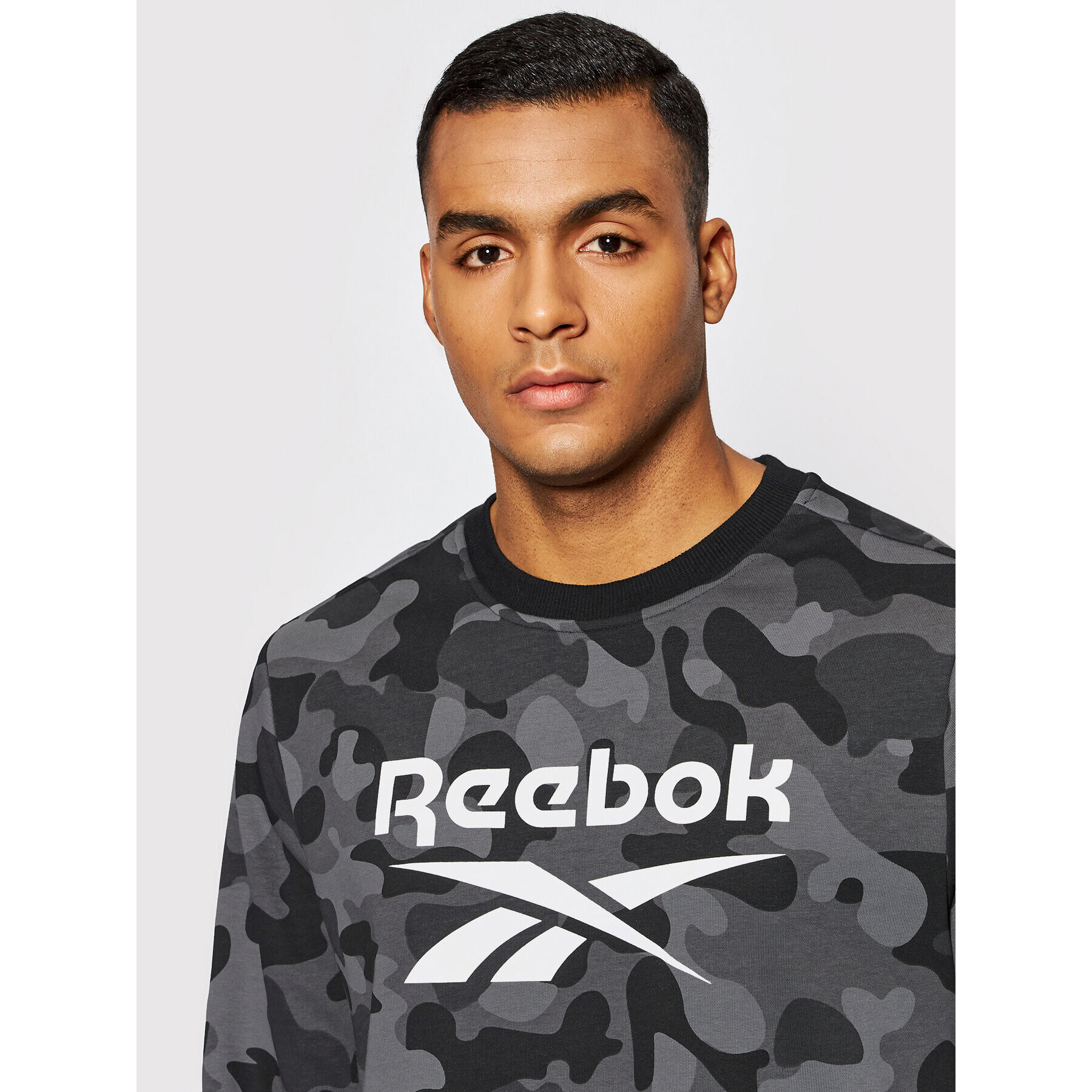 Reebok Mikina Camo HA6314 Šedá Regular Fit - Pepit.cz