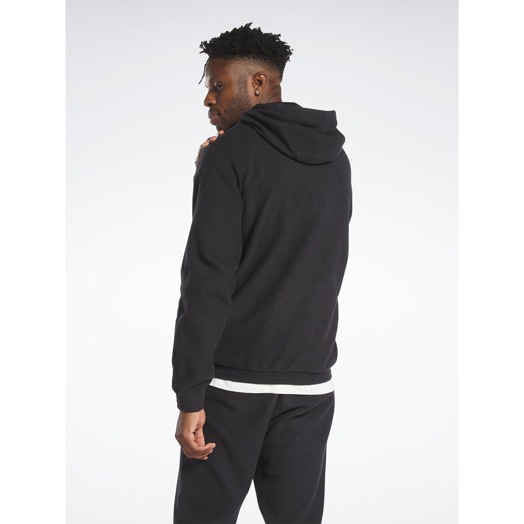 Reebok Mikina Classics Wardrobe Essentials Hoodie HS9137 Černá - Pepit.cz