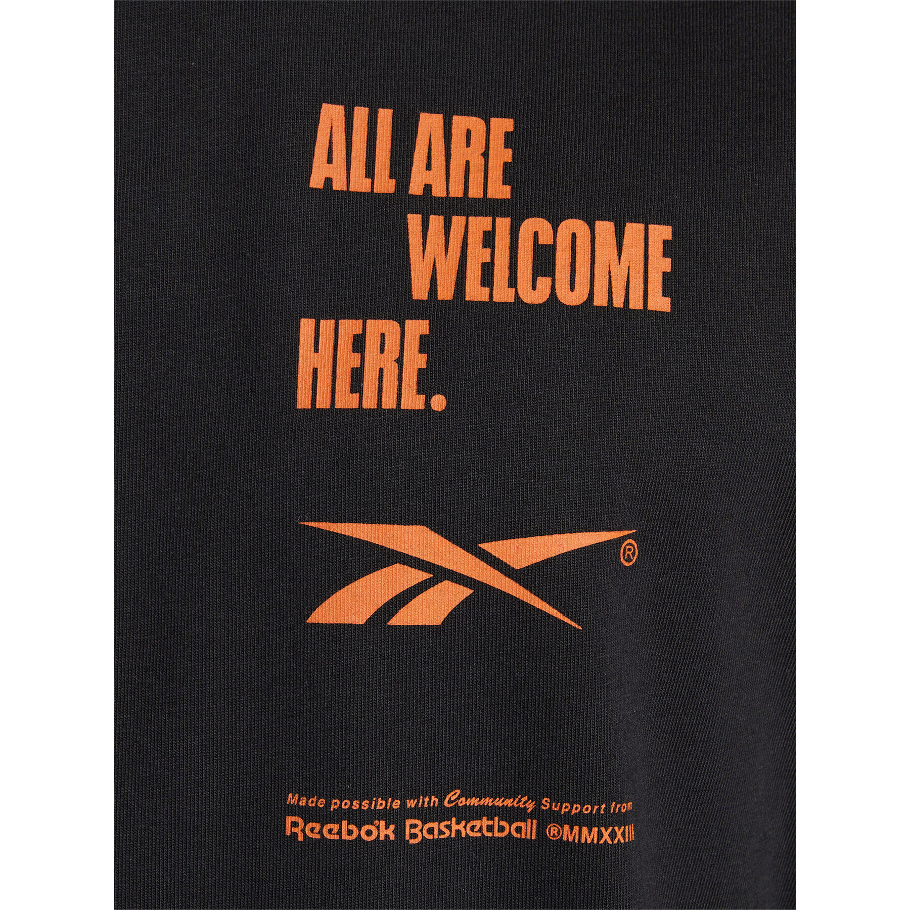 Reebok S dlouhým rukávem Basketball All Are Welcome Here T-Shirt HM6240 Černá Relaxed Fit - Pepit.cz