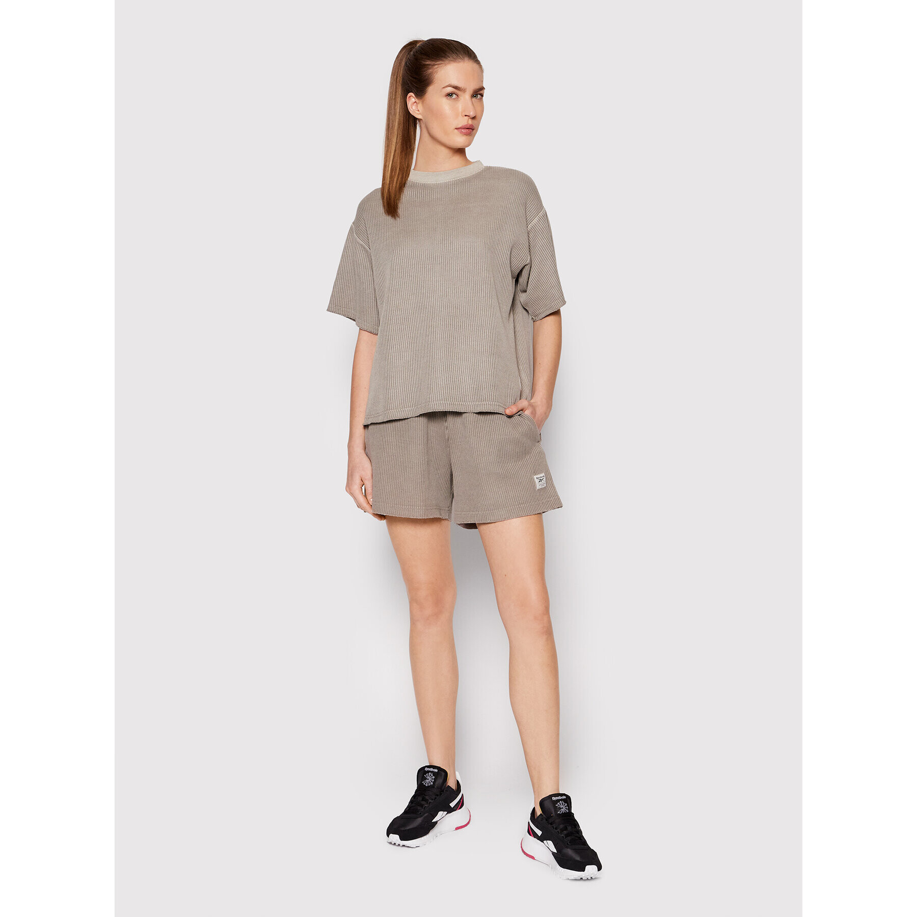 Reebok Sportovní kraťasy Natural Dye Waffle HB8647 Šedá Relaxed Fit - Pepit.cz