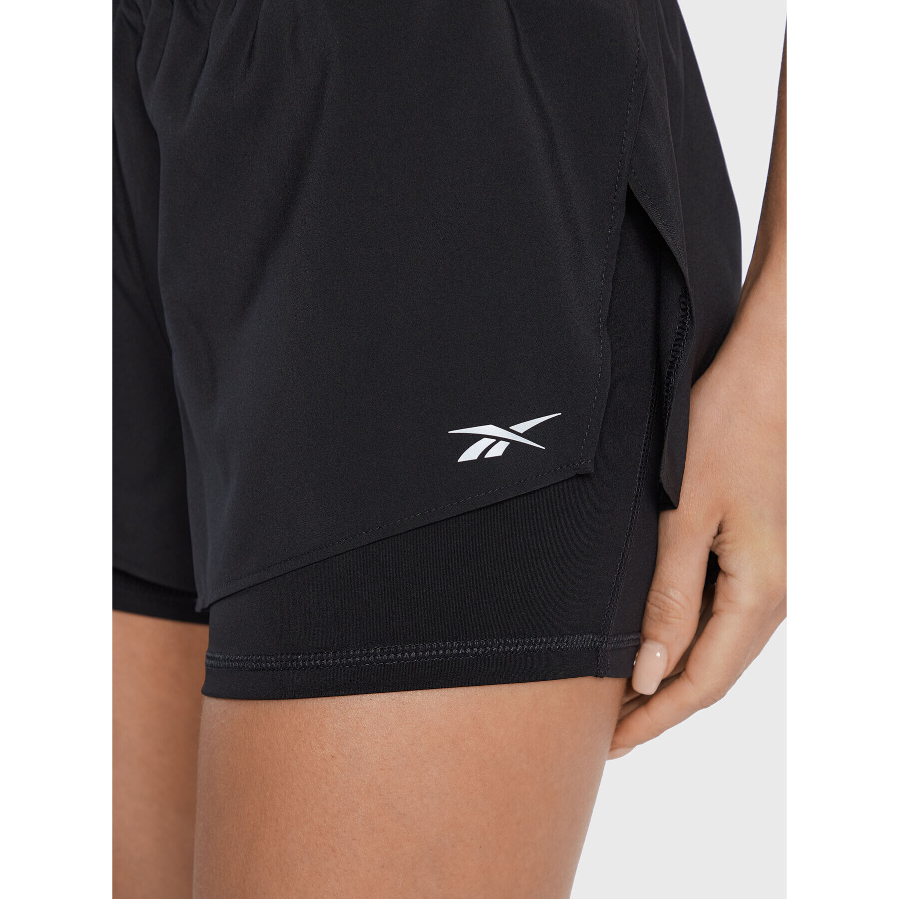 Reebok Sportovní kraťasy Wor Run GR9511 Černá Regular Fit - Pepit.cz