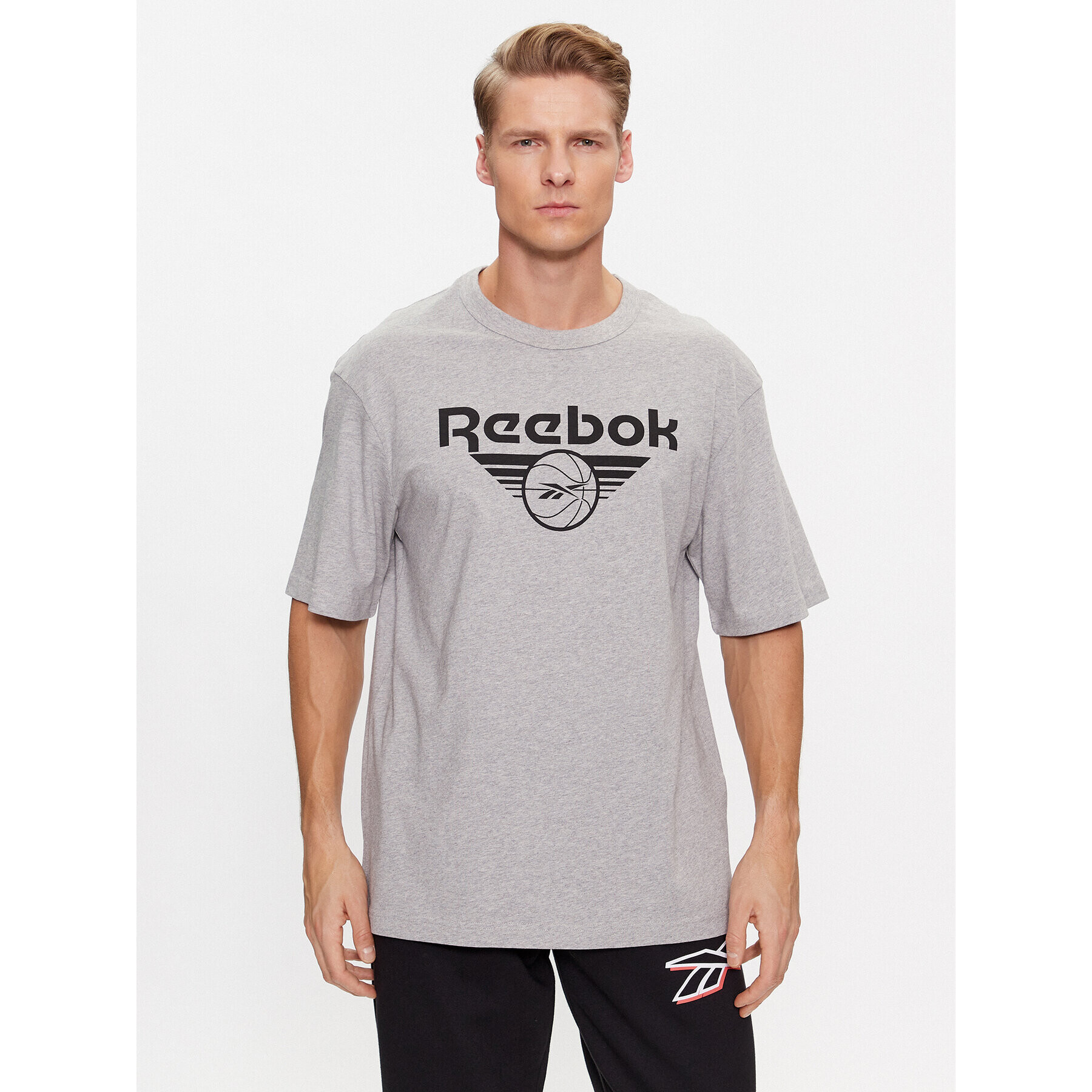 Reebok T-Shirt Basketball IL4423 Šedá Regular Fit - Pepit.cz