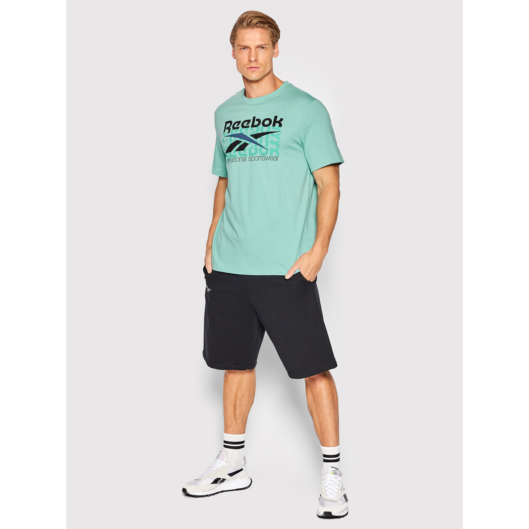 Reebok T-Shirt International Sportswear HH7381 Modrá Regular Fit - Pepit.cz