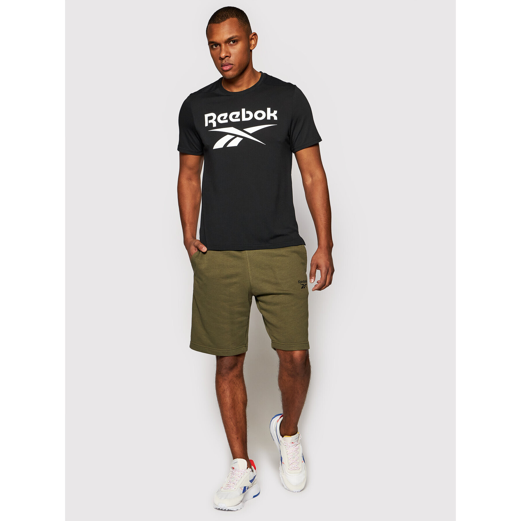 Reebok T-Shirt Workout Ready Supremium Graphic FK6219 Černá Classic Fit - Pepit.cz