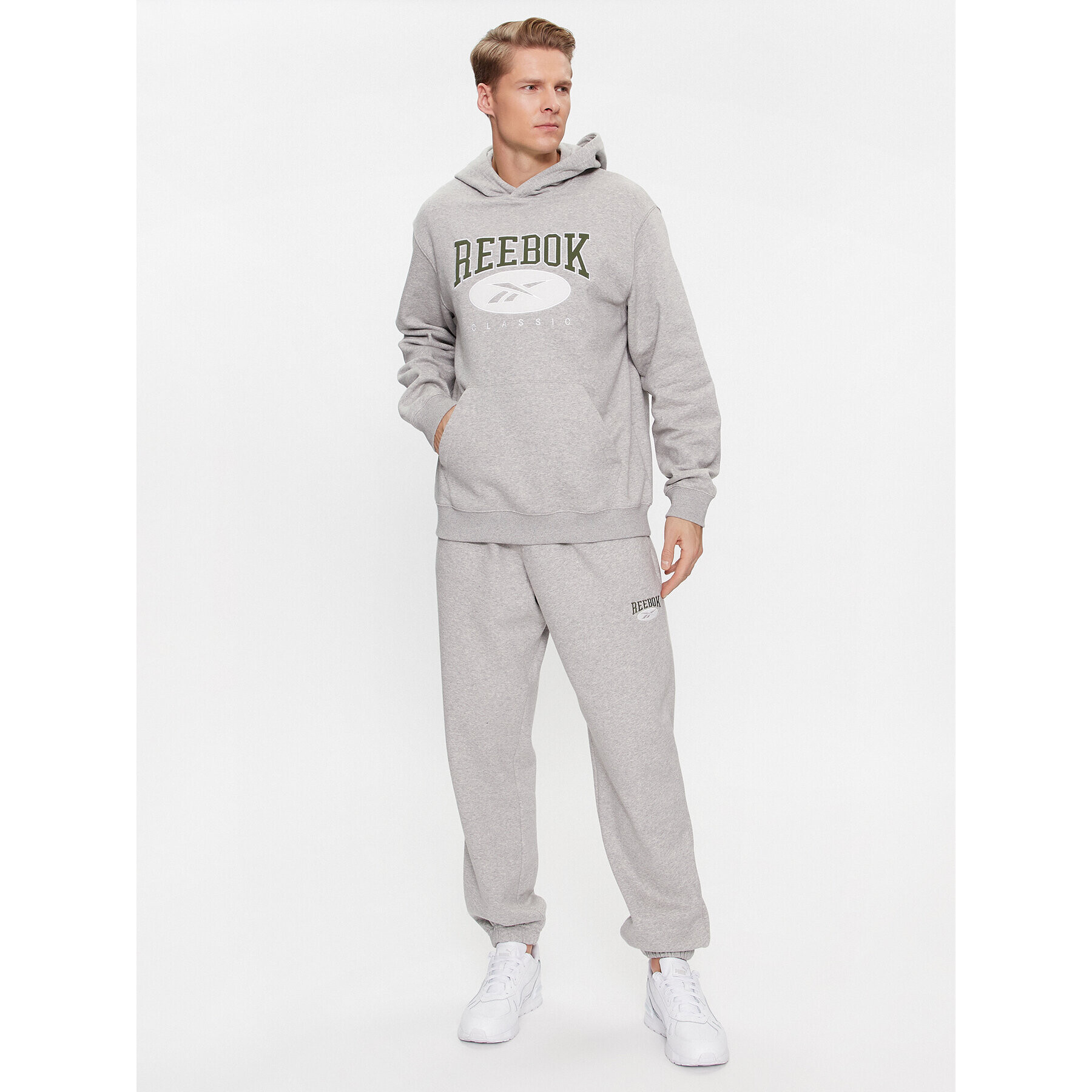 Reebok Teplákové kalhoty Archive Essentials IM1535 Šedá Regular Fit - Pepit.cz