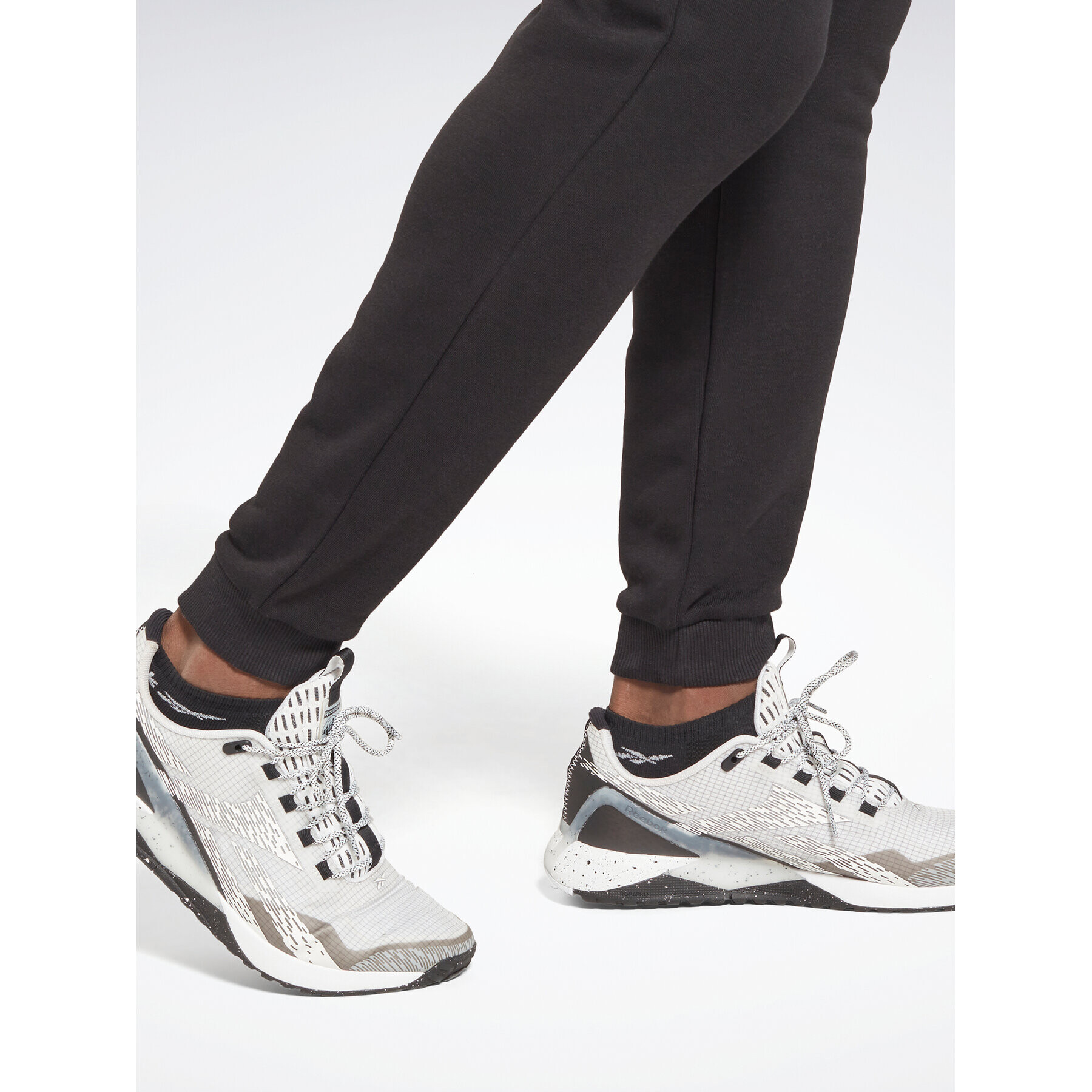 Reebok Teplákové kalhoty Identity French Terry Joggers HS7376 Černá Regular Fit - Pepit.cz