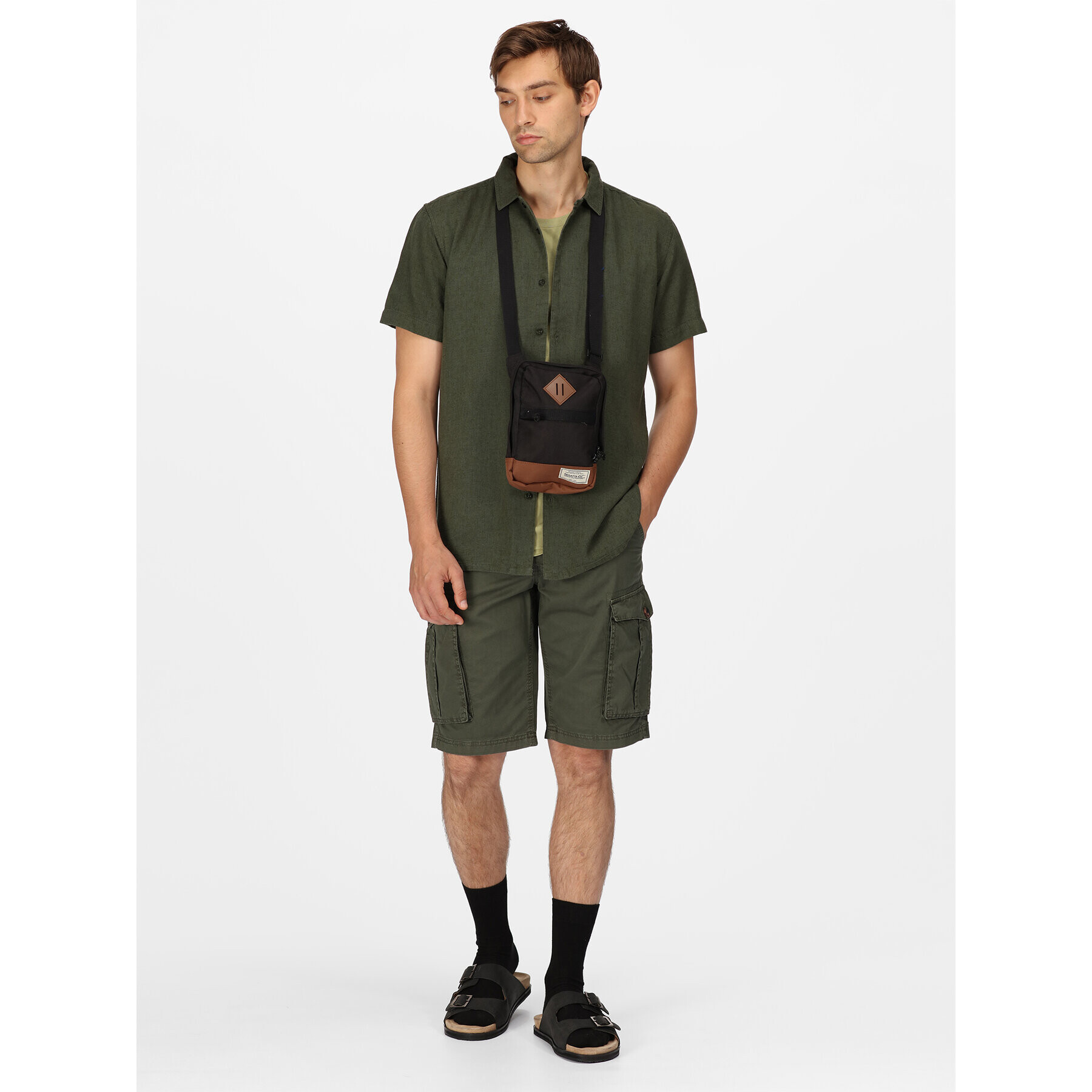 Regatta Šortky z materiálu Shorebay Short RMJ221 Khaki Regular Fit - Pepit.cz