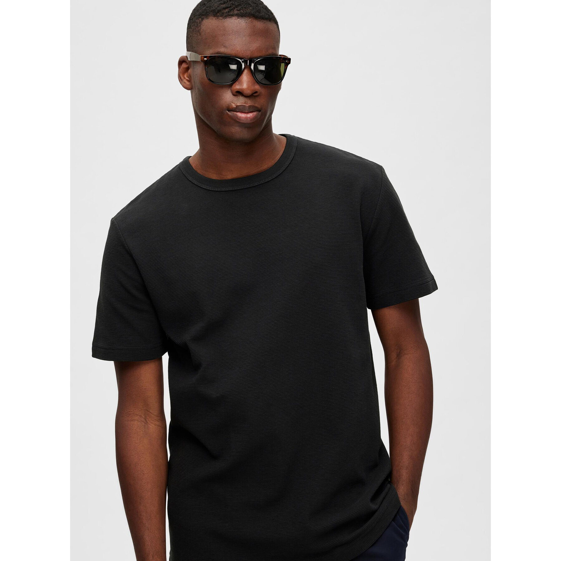 Selected Homme T-Shirt 16088532 Černá Relaxed Fit - Pepit.cz