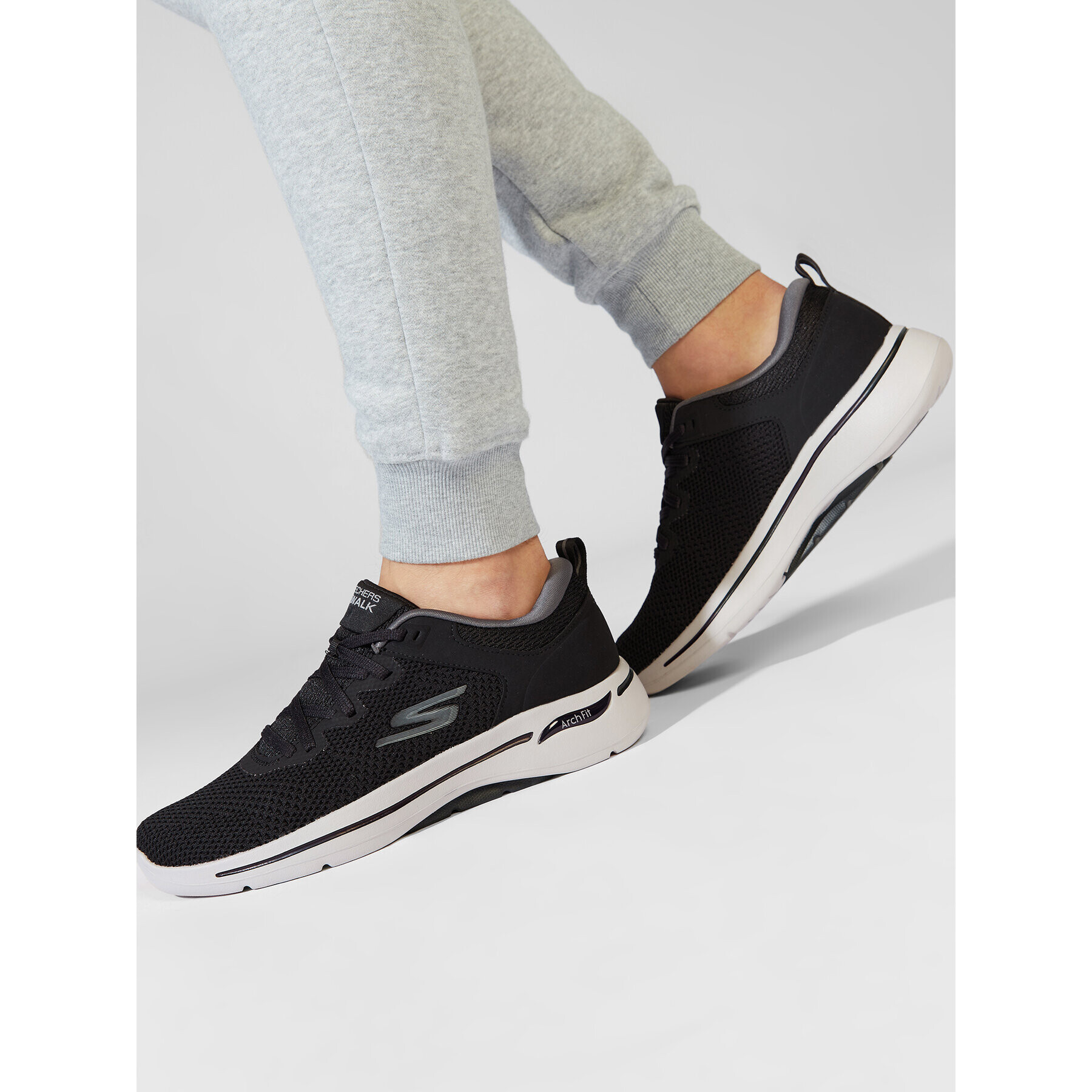 Skechers Sneakersy Go Walk Arch Fit 216254/BKGY Černá - Pepit.cz