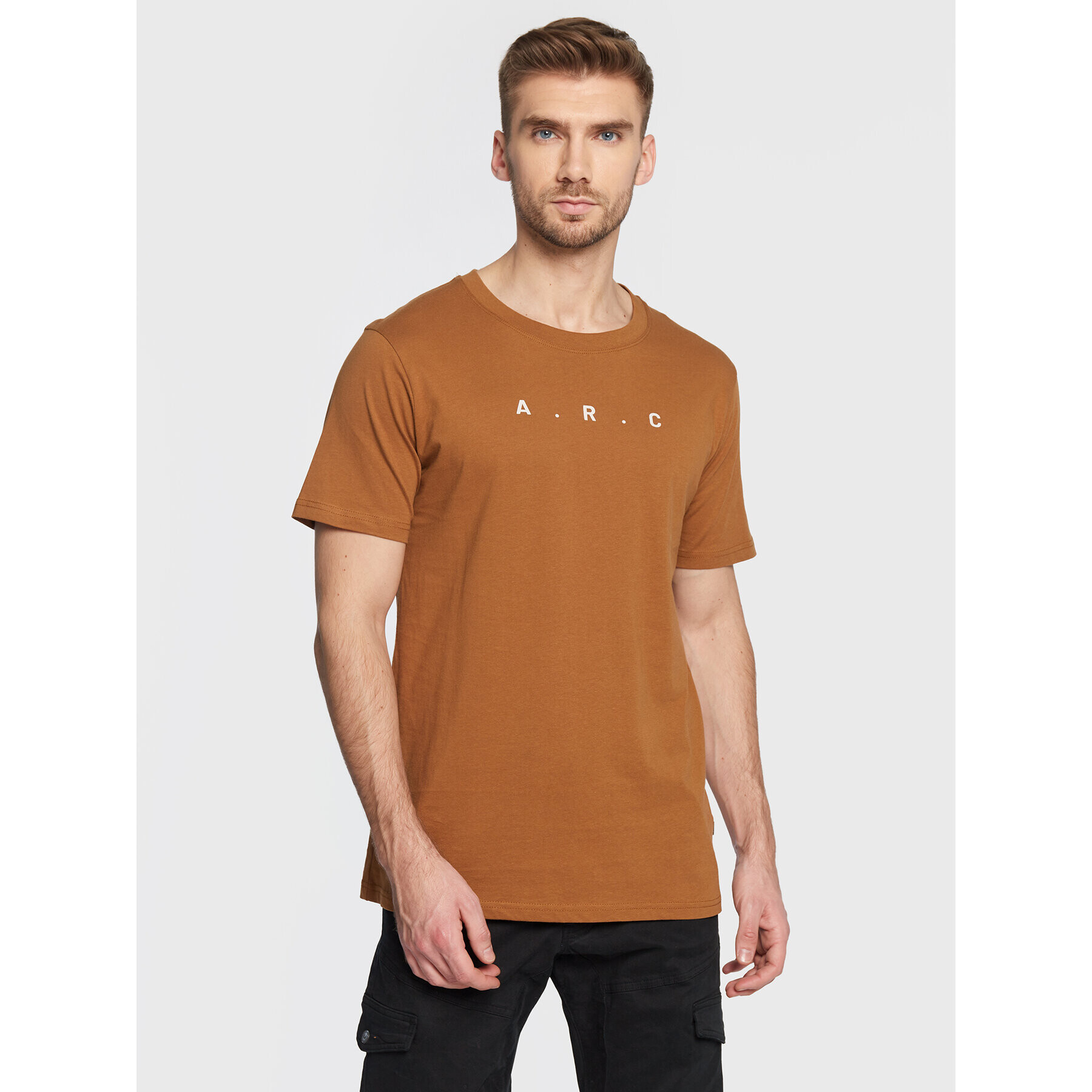 Solid T-Shirt Dain 21107279 Hnědá Regular Fit - Pepit.cz