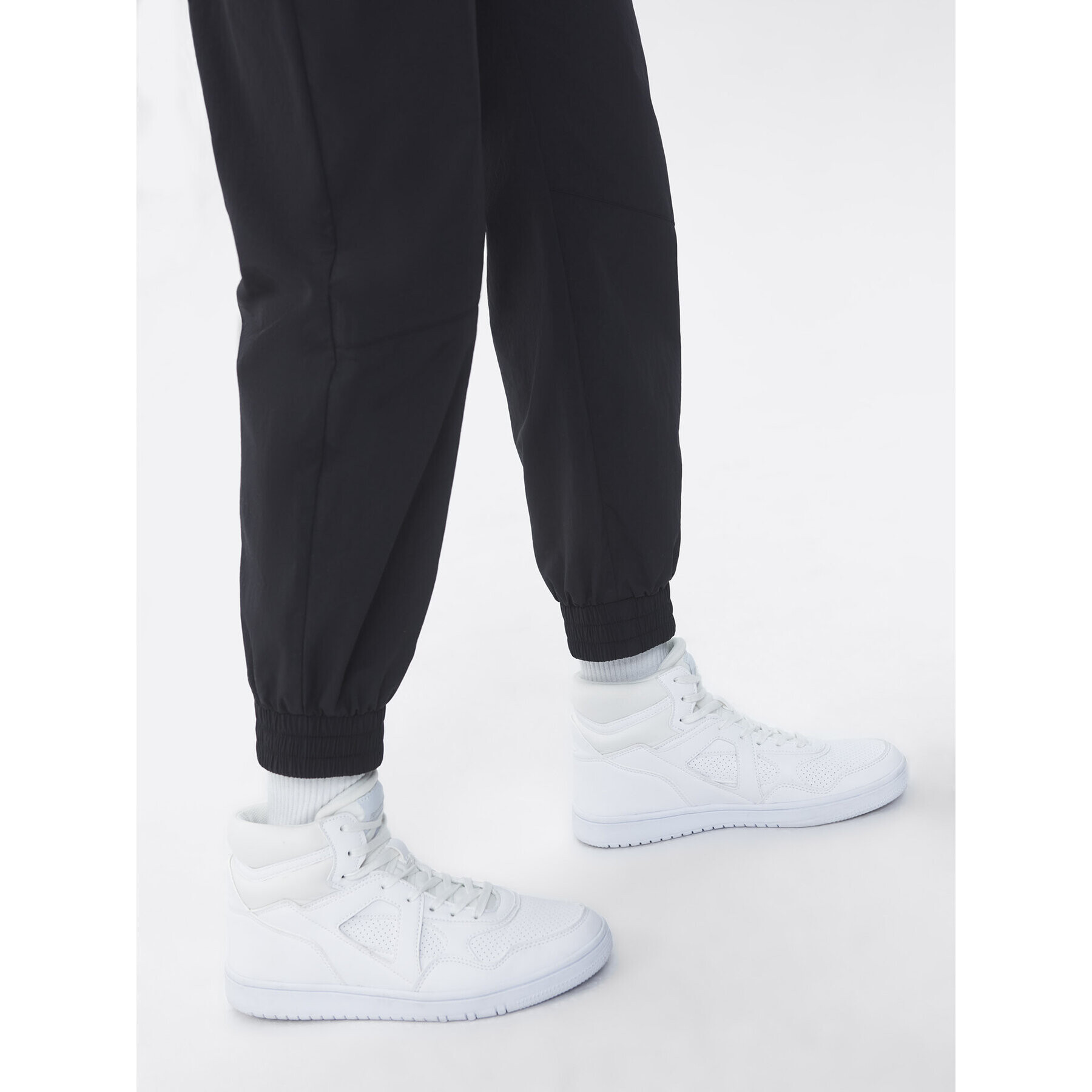 Sprandi Joggers kalhoty SP22-SPD110 Černá Regular Fit - Pepit.cz