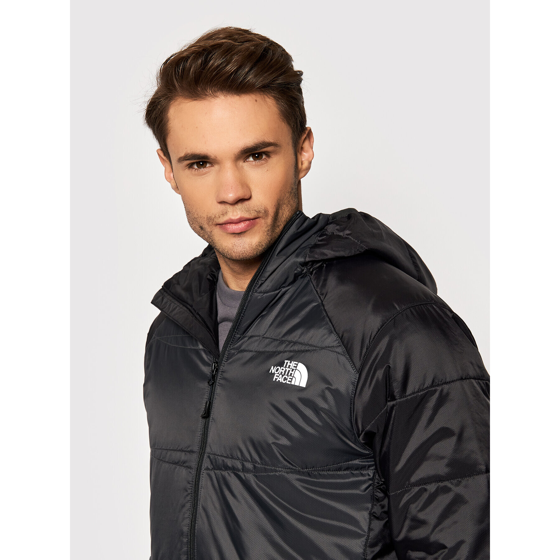 The North Face Bunda pro přechodné období Quest Synth NF0A5IBR Černá Regular Fit - Pepit.cz