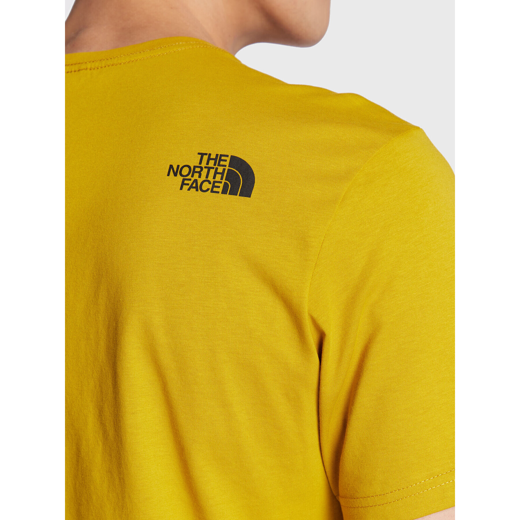 The North Face T-Shirt Easy NF0A2TX3 Žlutá Regular Fit - Pepit.cz