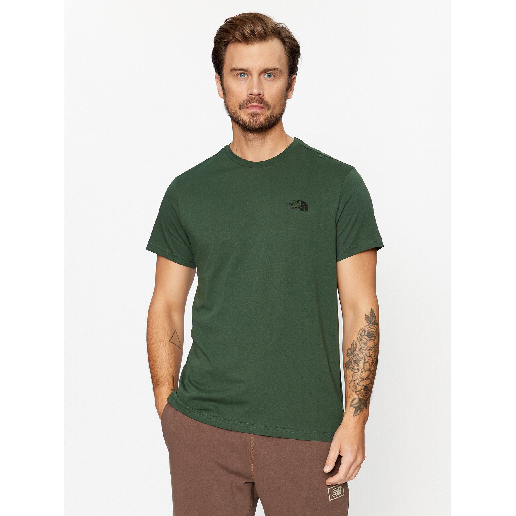 The North Face T-Shirt M S/S Simple Dome Tee - EuNF0A2TX5I0P1 Zelená Regular Fit - Pepit.cz