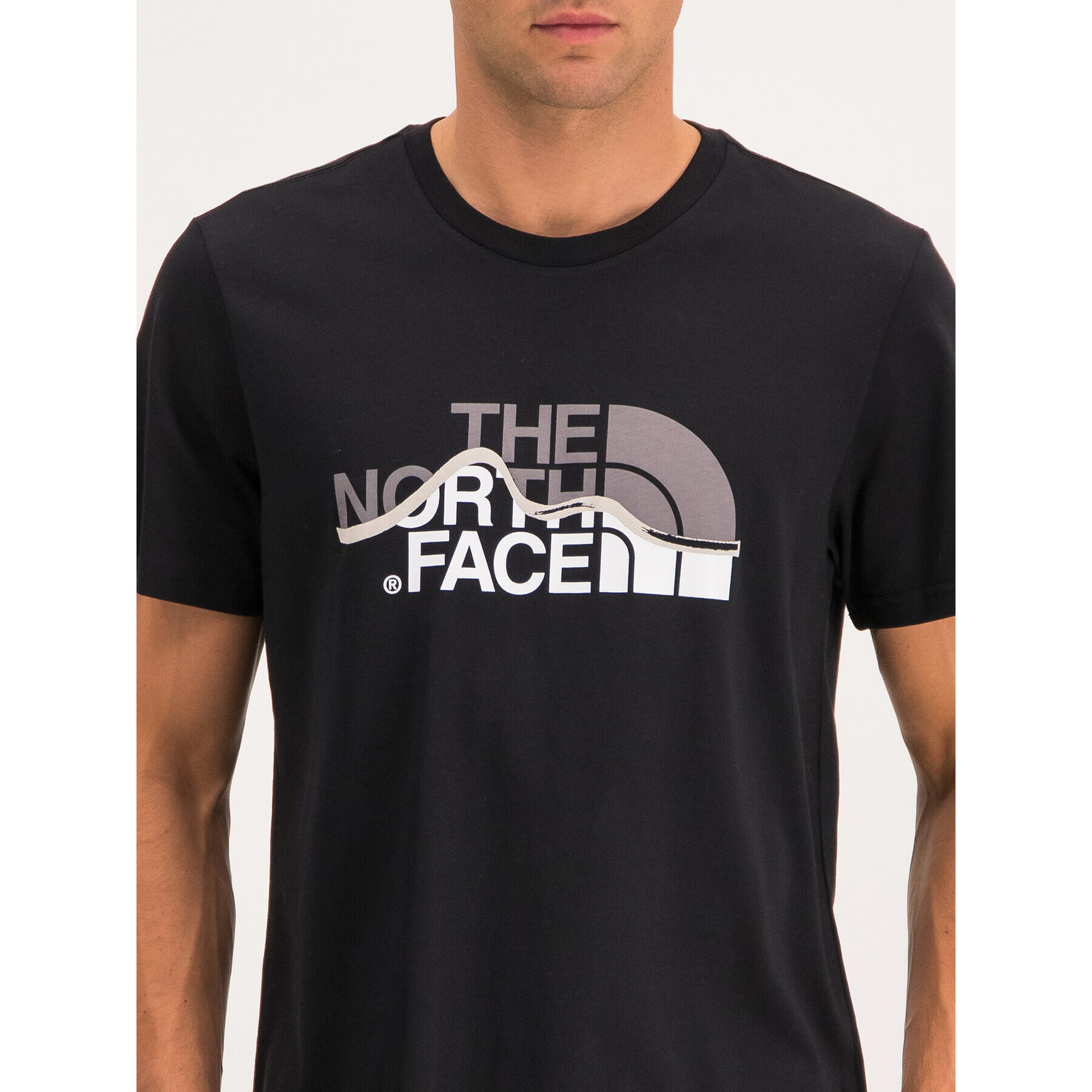 The North Face T-Shirt Mount Line NF00A3G2 Černá Regular Fit - Pepit.cz