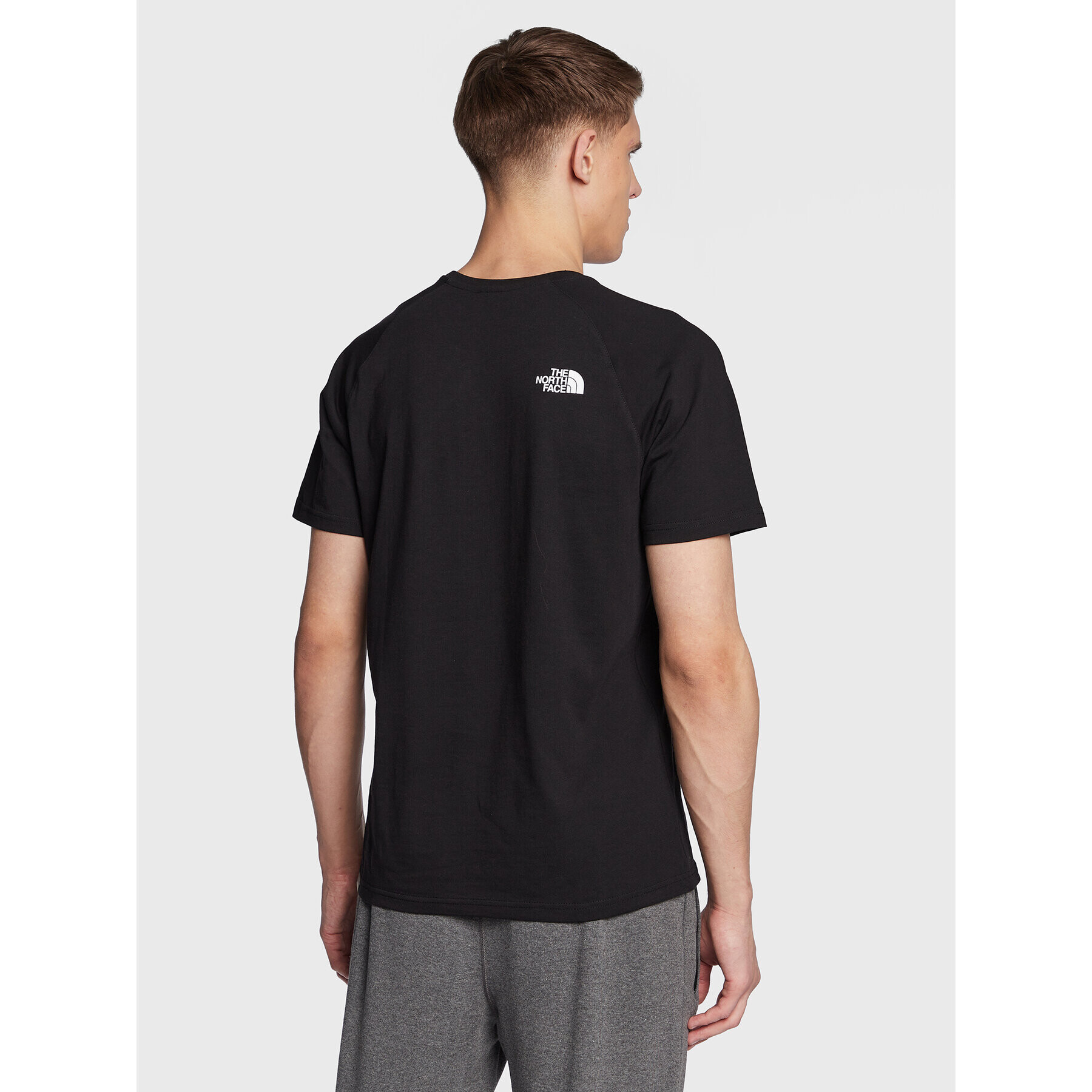 The North Face T-Shirt Raglan Easy NF0A37FV Černá Regular Fit - Pepit.cz